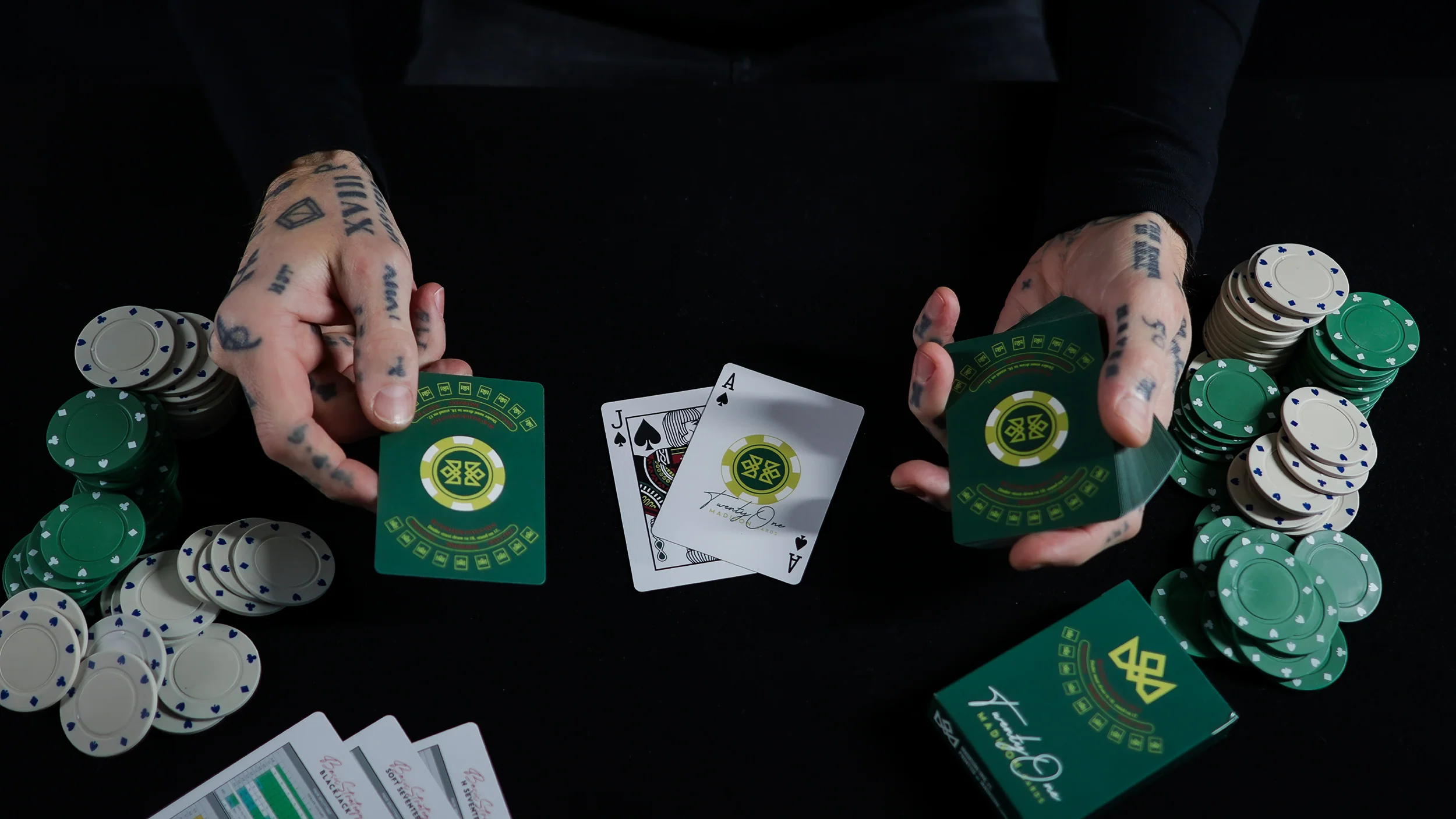 21 BLACKJACK Playing Cards - Image 45