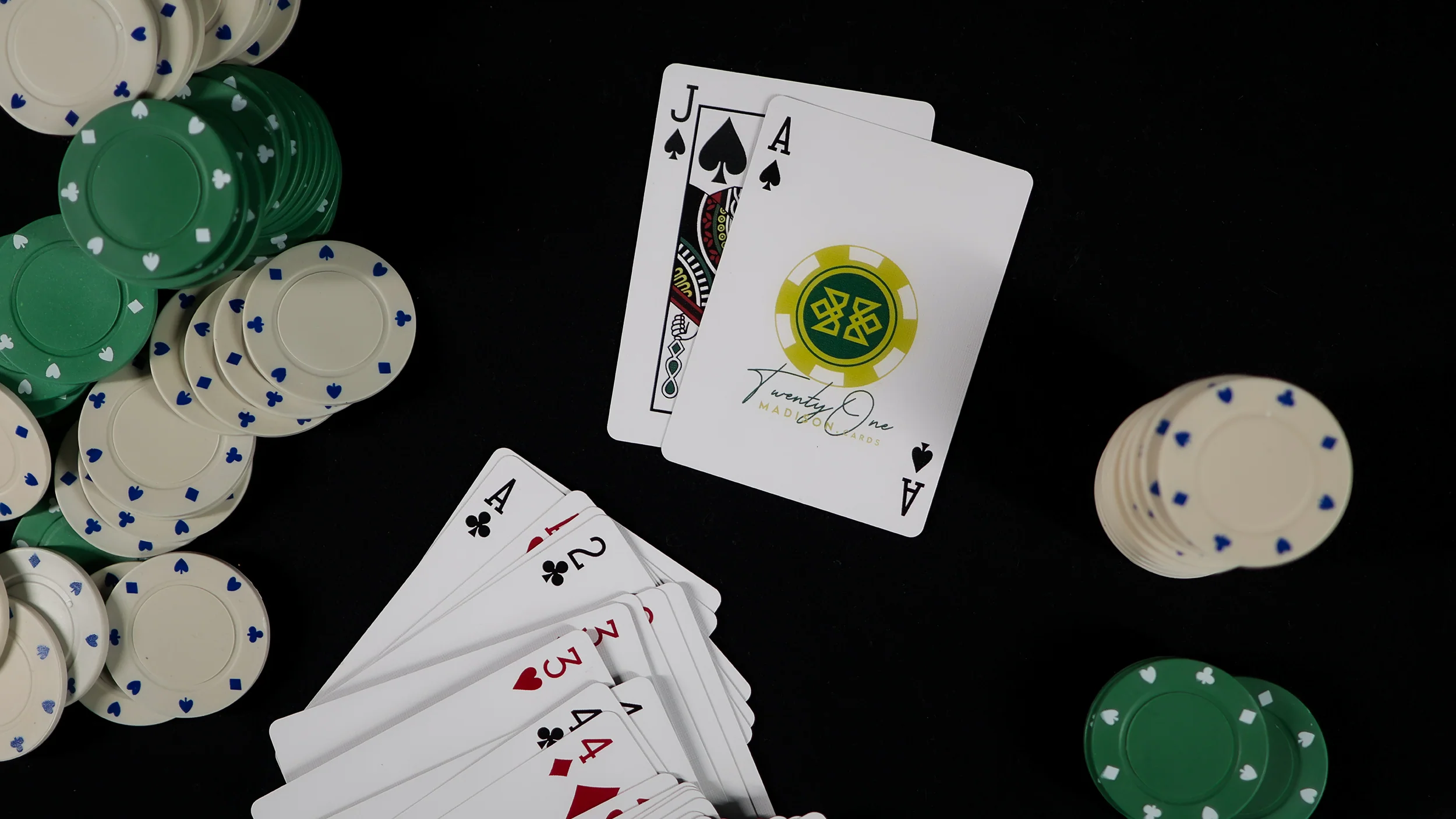 21 BLACKJACK Playing Cards - Image 66