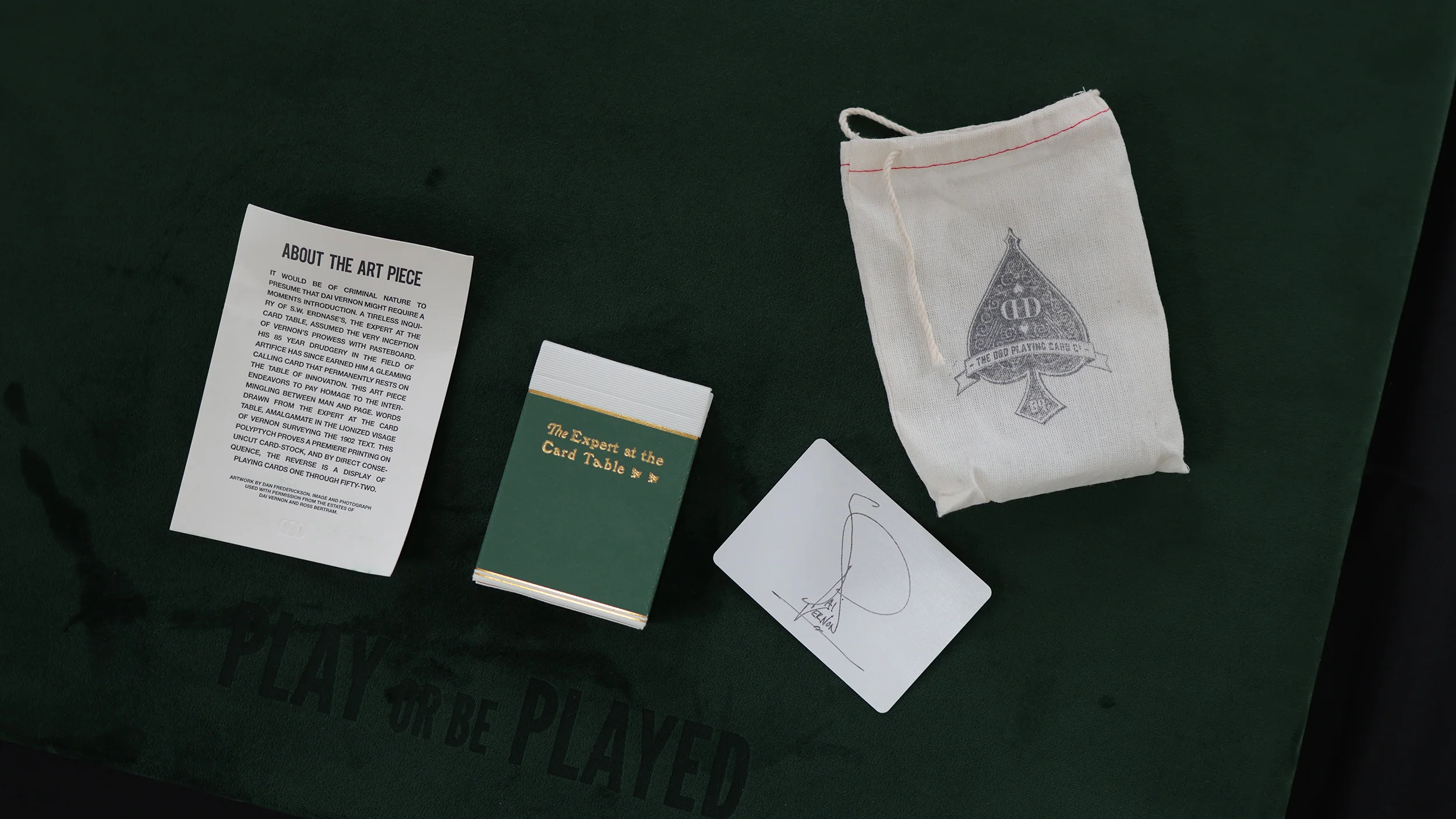 A TRIBUTE TO VERNON Playing Cards & Uncut Sheet By DAN & DAVE - Image 9