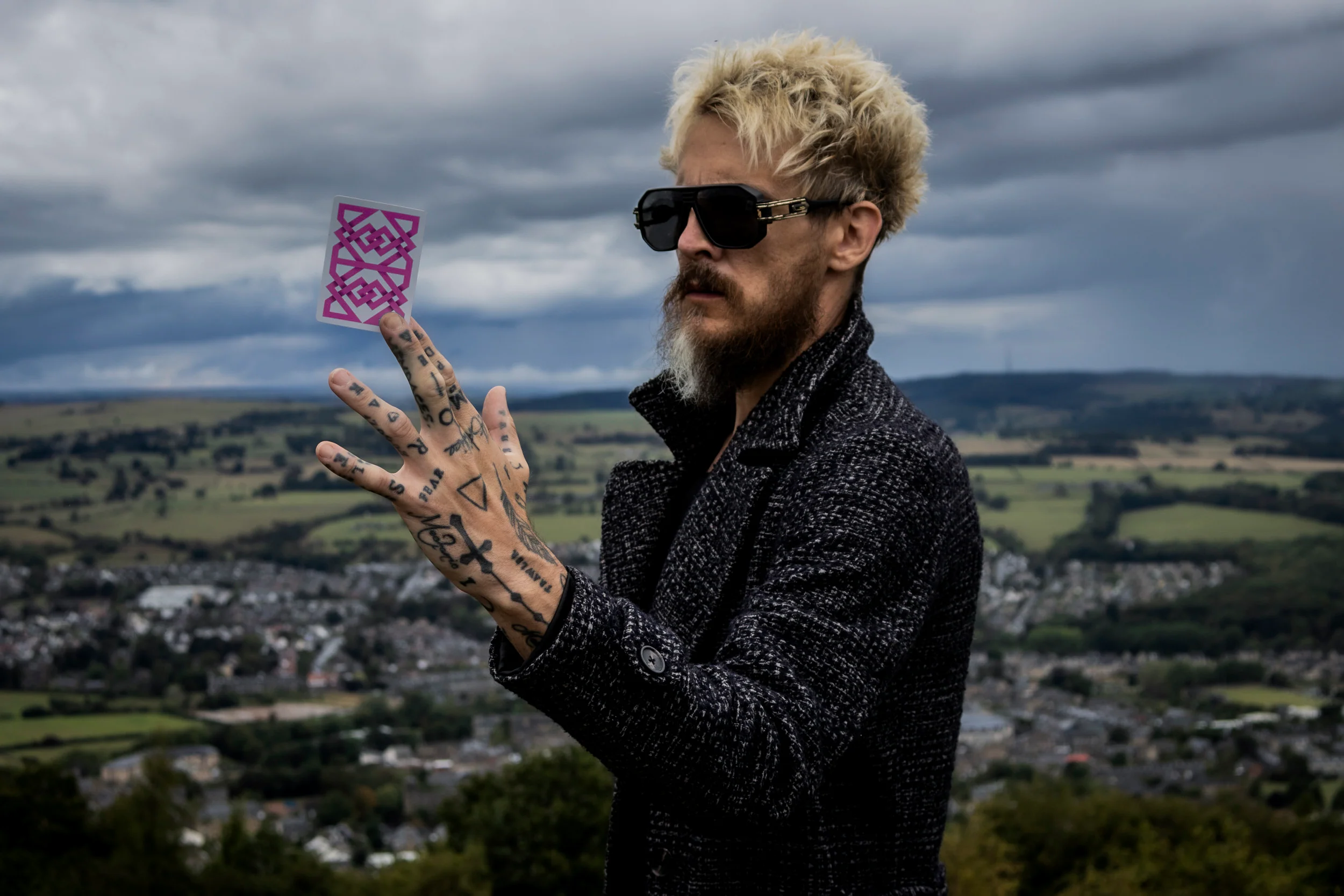BLACK LABEL BOXSET - MAD - Image 8