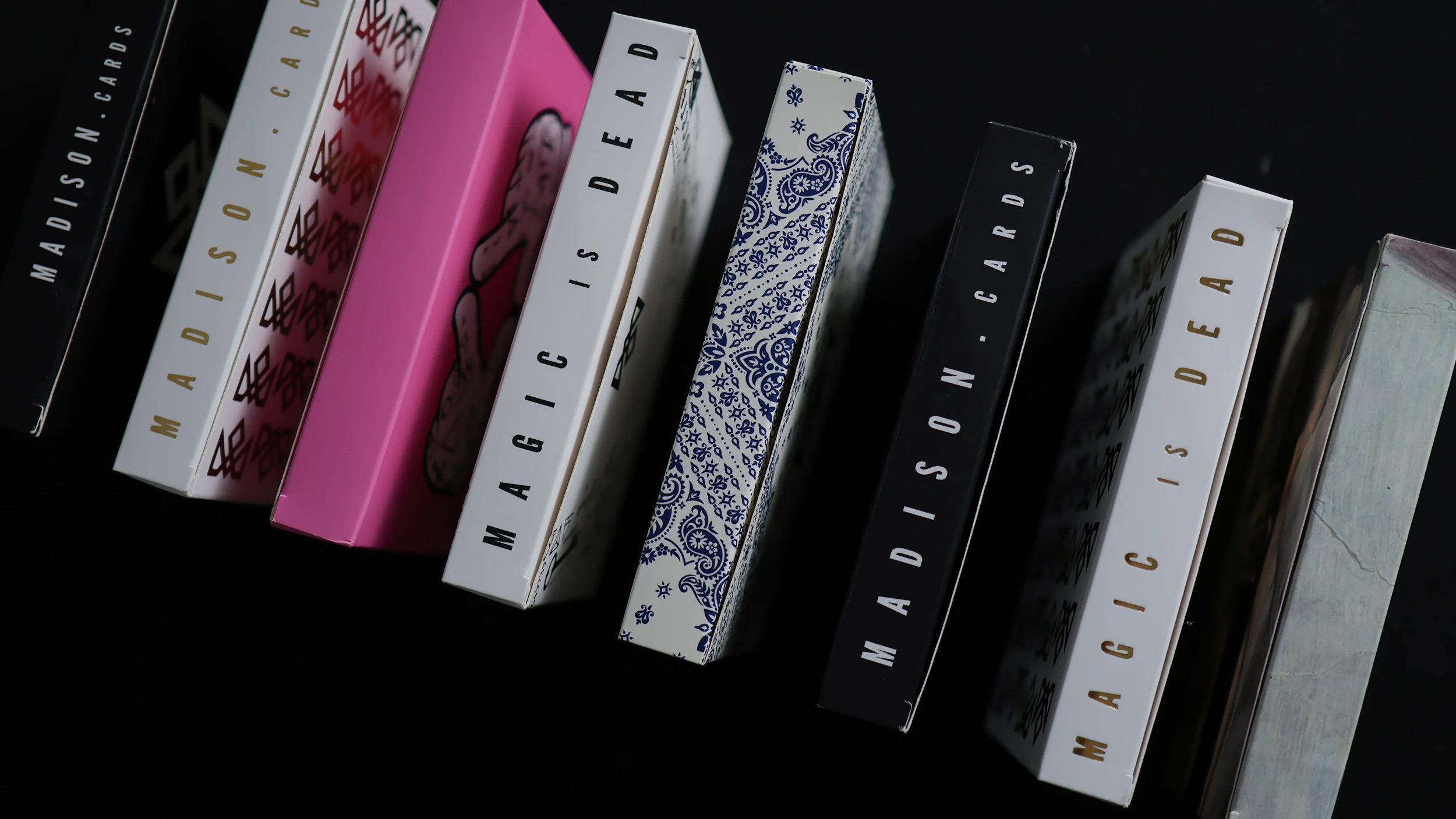 BLACK LABEL BOXSET - SACRED - Image 4