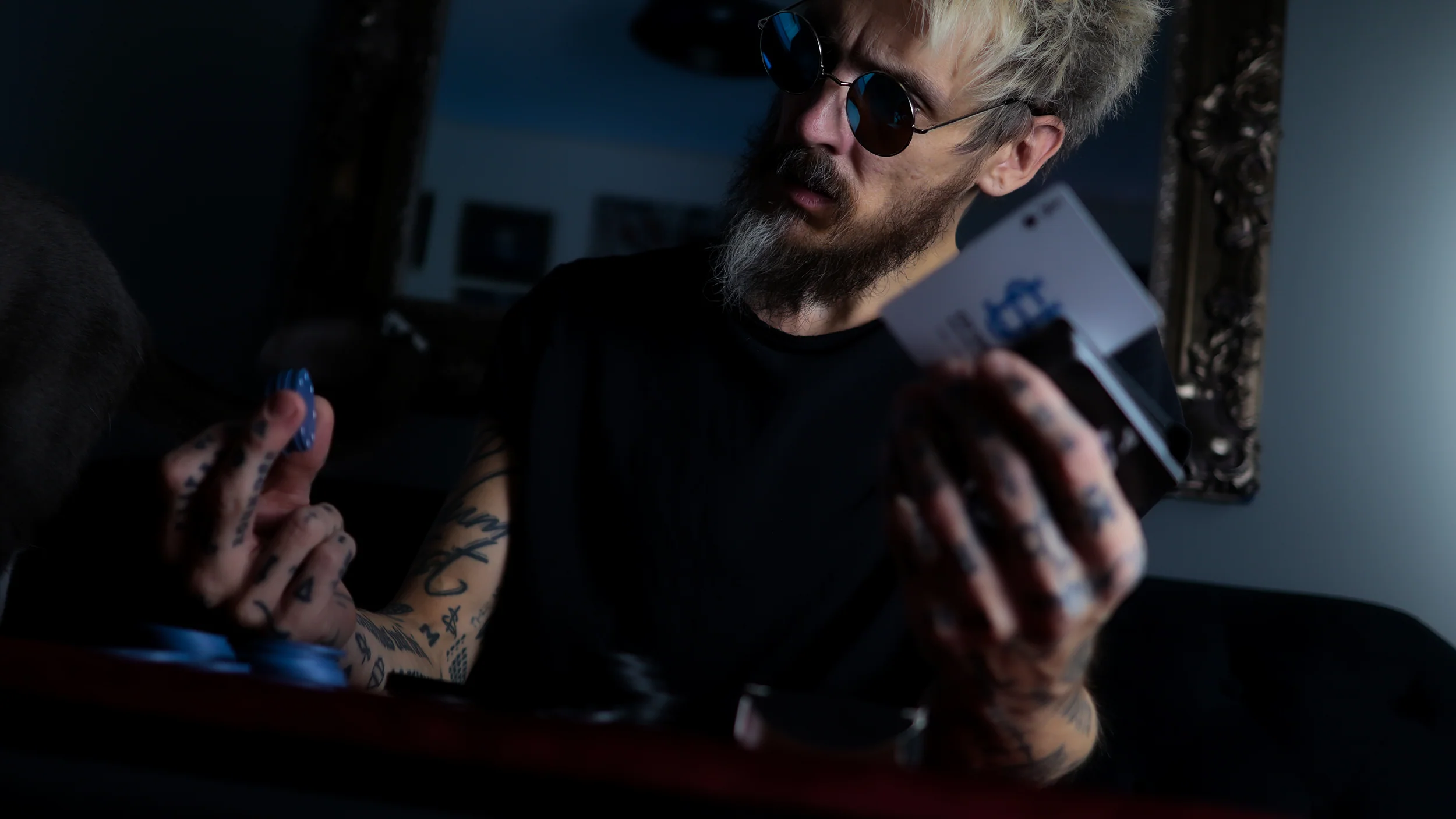 BLUE MIRRORED 'SHINER' SHADES - Image 9