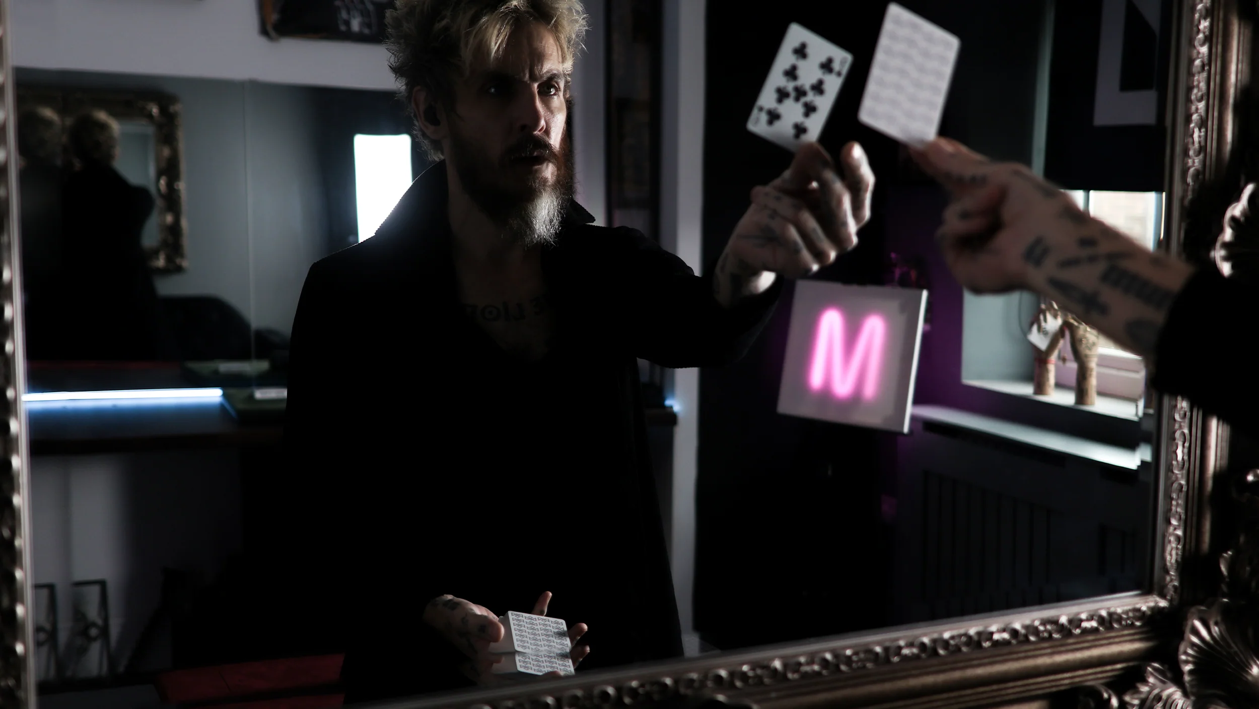 PLATINUM CHARLATANS Playing Cards - Image 21