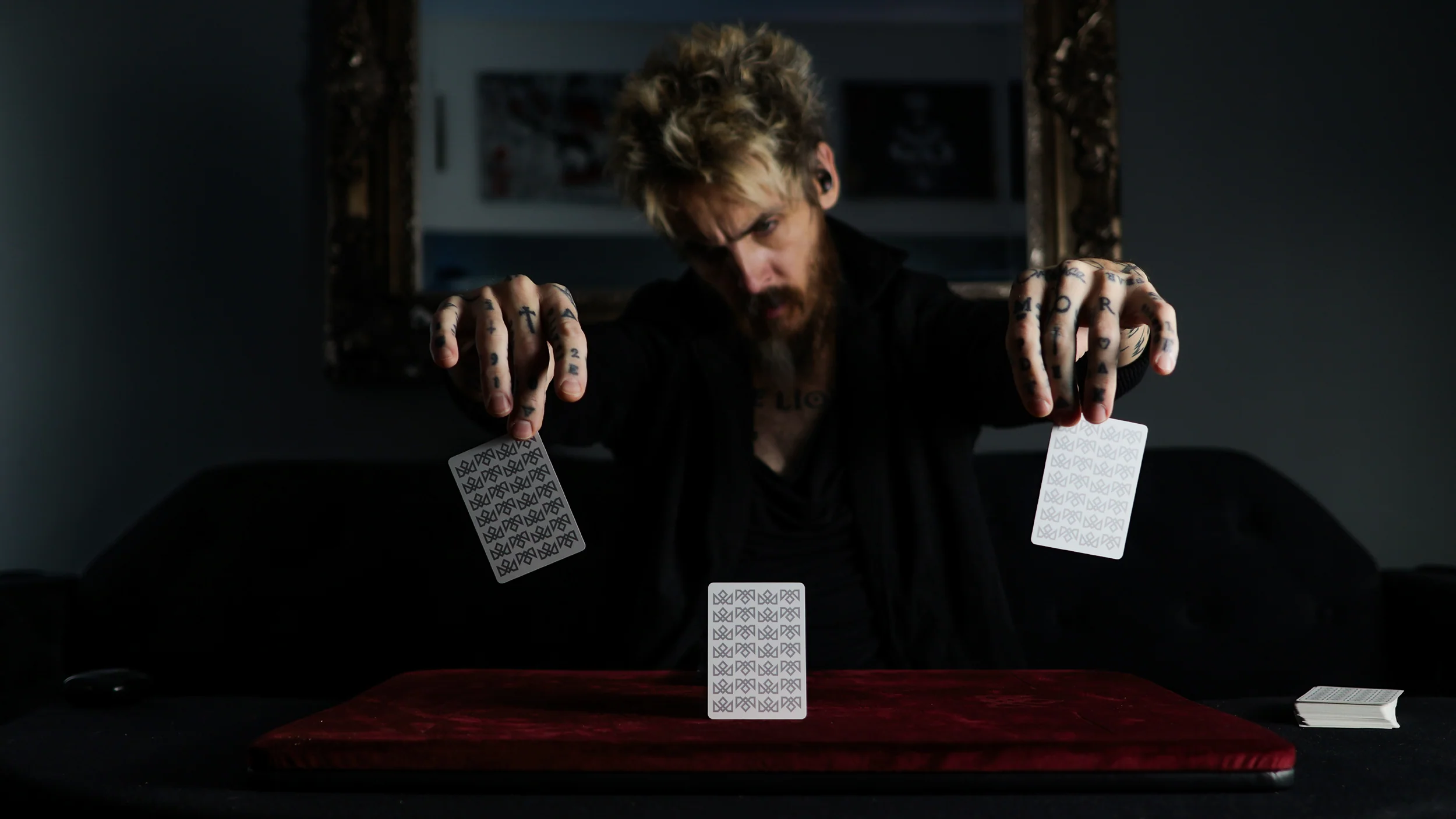 PLATINUM CHARLATANS Playing Cards - Image 46