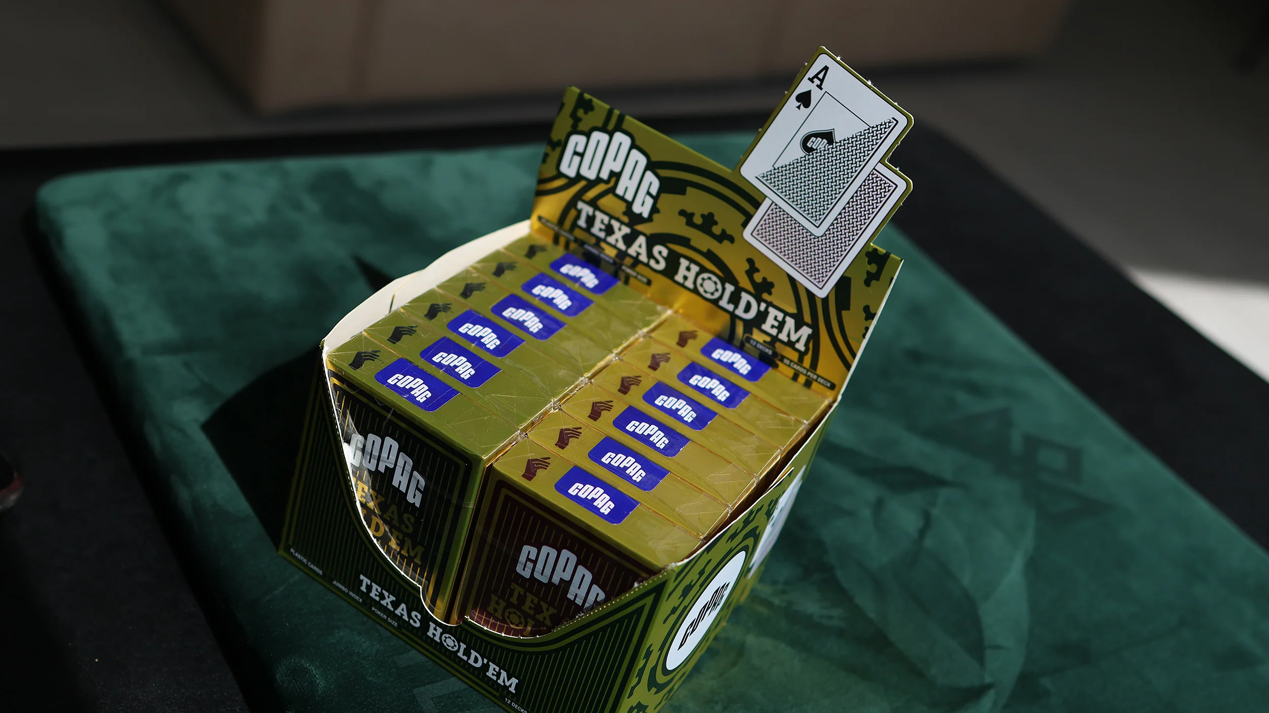 COPAG TEXAS HOLD'EM Playing Cards (Black) - Image 6