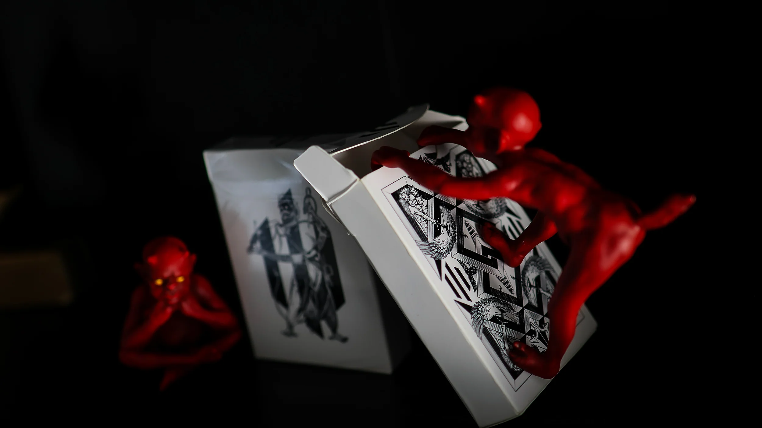 LION'S DEN REVELATIONS Playing Cards - Image 12