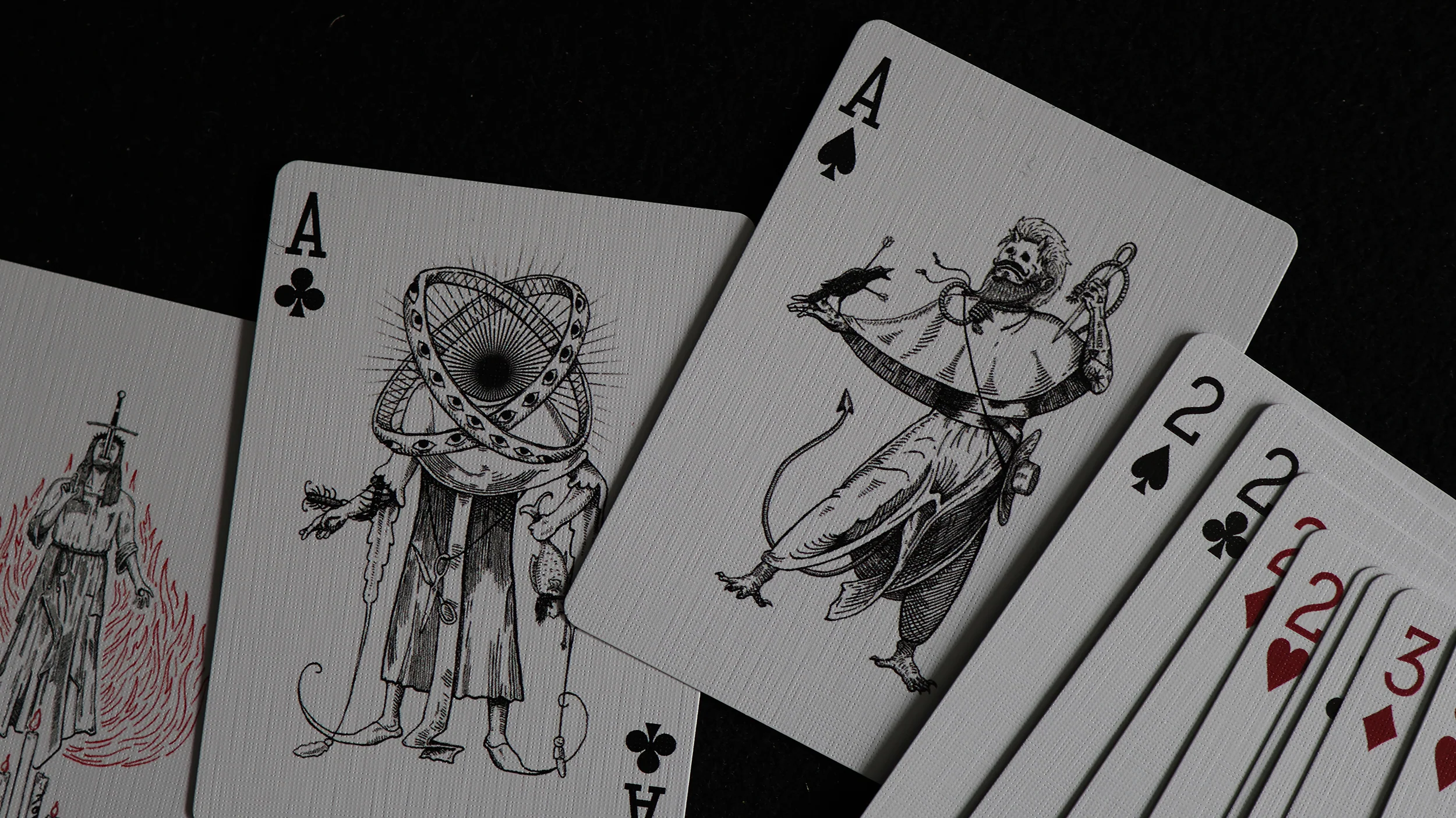 LION'S DEN REVELATIONS Playing Cards - Image 17