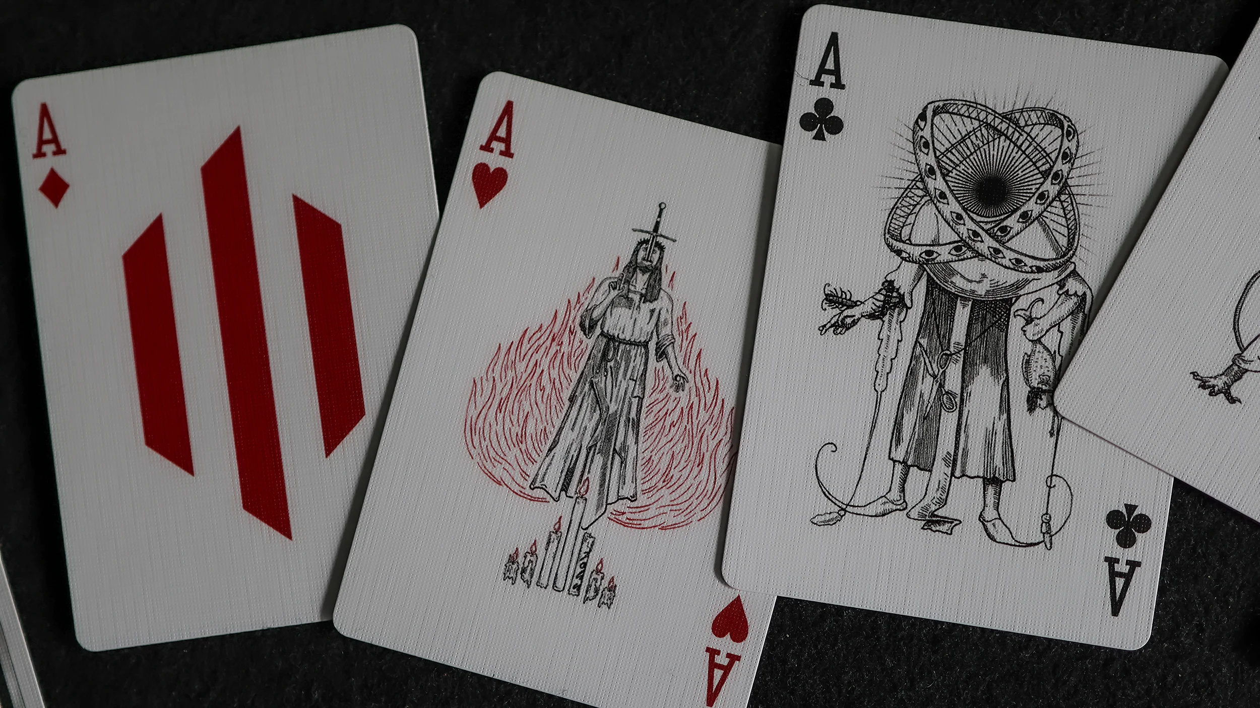 LION'S DEN REVELATIONS Playing Cards - Image 18