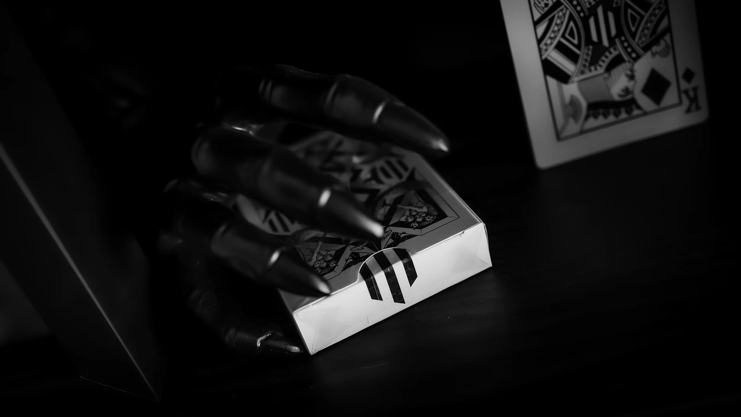 LION'S DEN REVELATIONS Playing Cards - Image 2