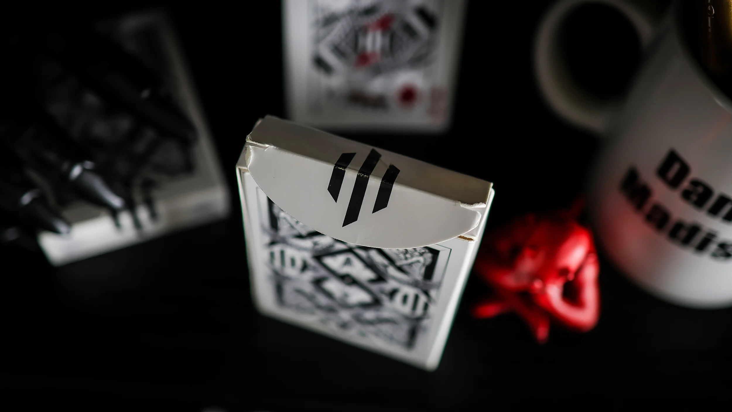 LION'S DEN REVELATIONS Playing Cards - Image 8