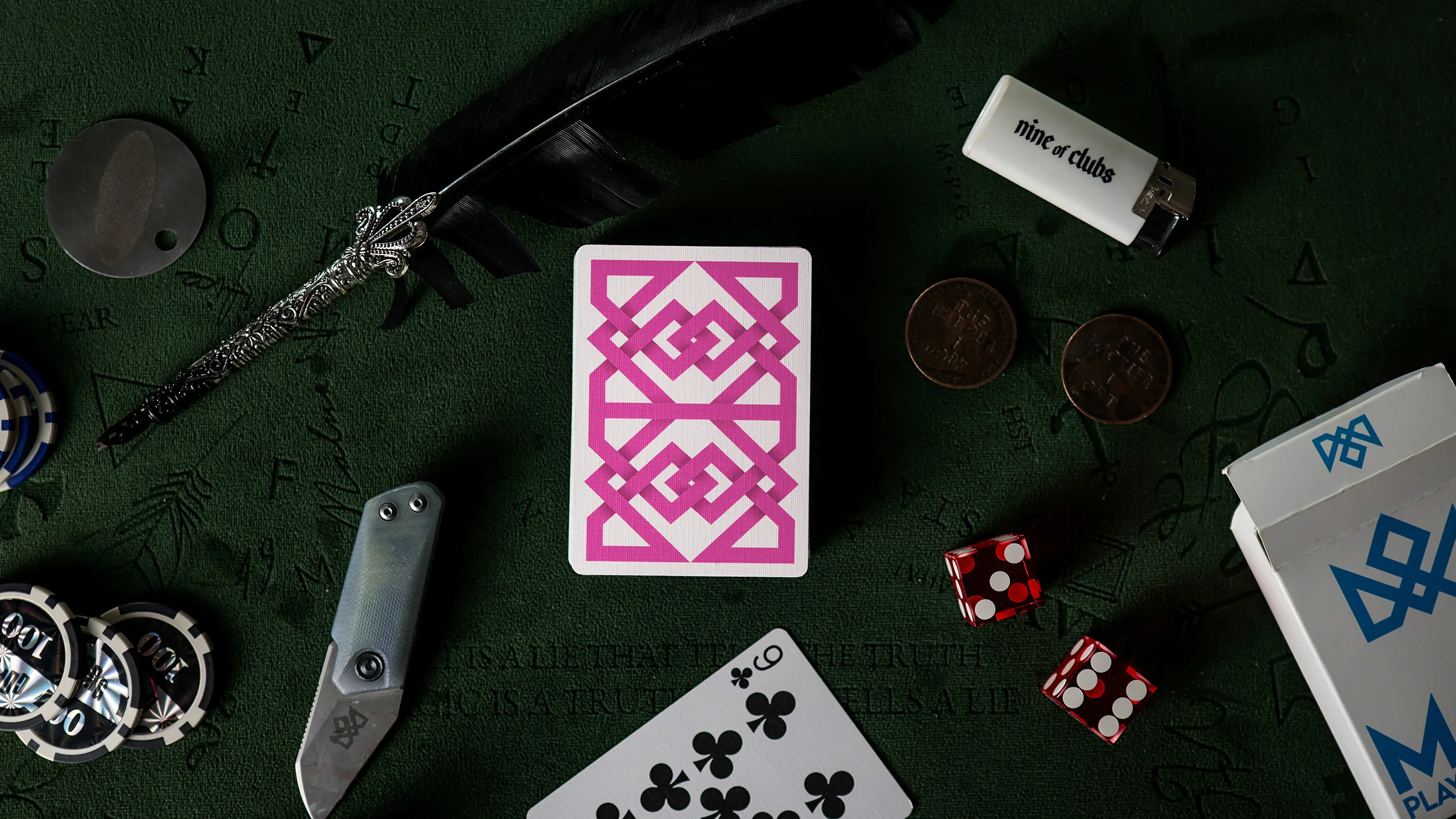 The MAD DECK Playing Cards - PINK - Image 3