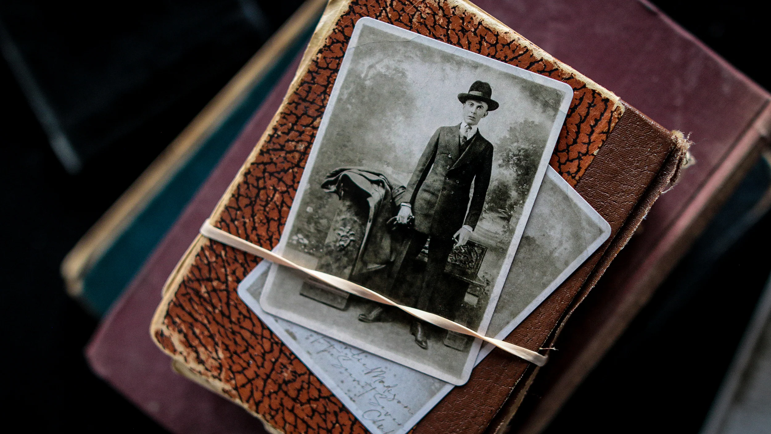 ARTEFACT POCKET INDEX Playing Cards - Image 2