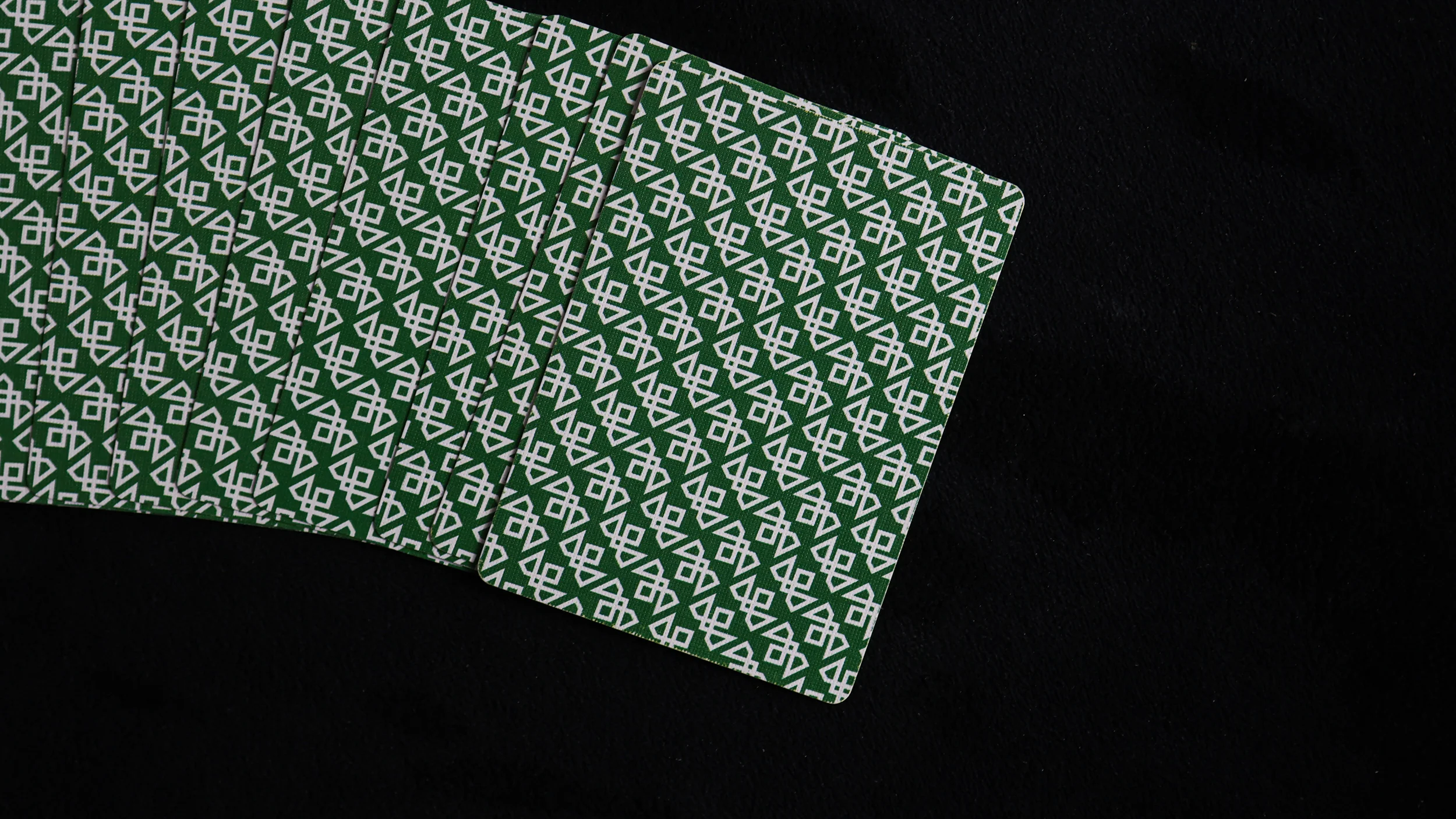 MADISON GREEN TWISTERS Playing Cards - Image 20