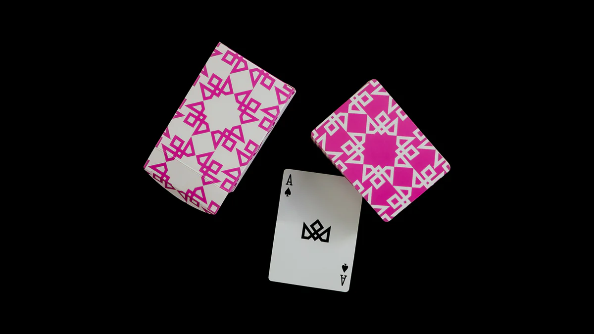 MADISON MASTERS Playing Cards - PINK - Image 10