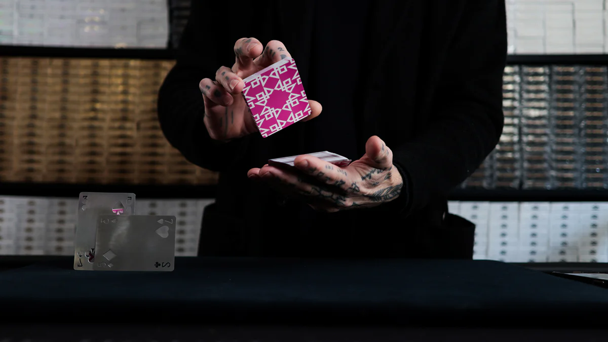 MADISON MASTERS Playing Cards - PINK - Image 7
