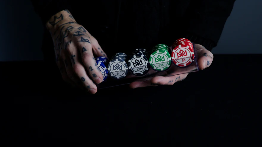 MADISON POKER & BLACKJACK CHIP SET - Image 3