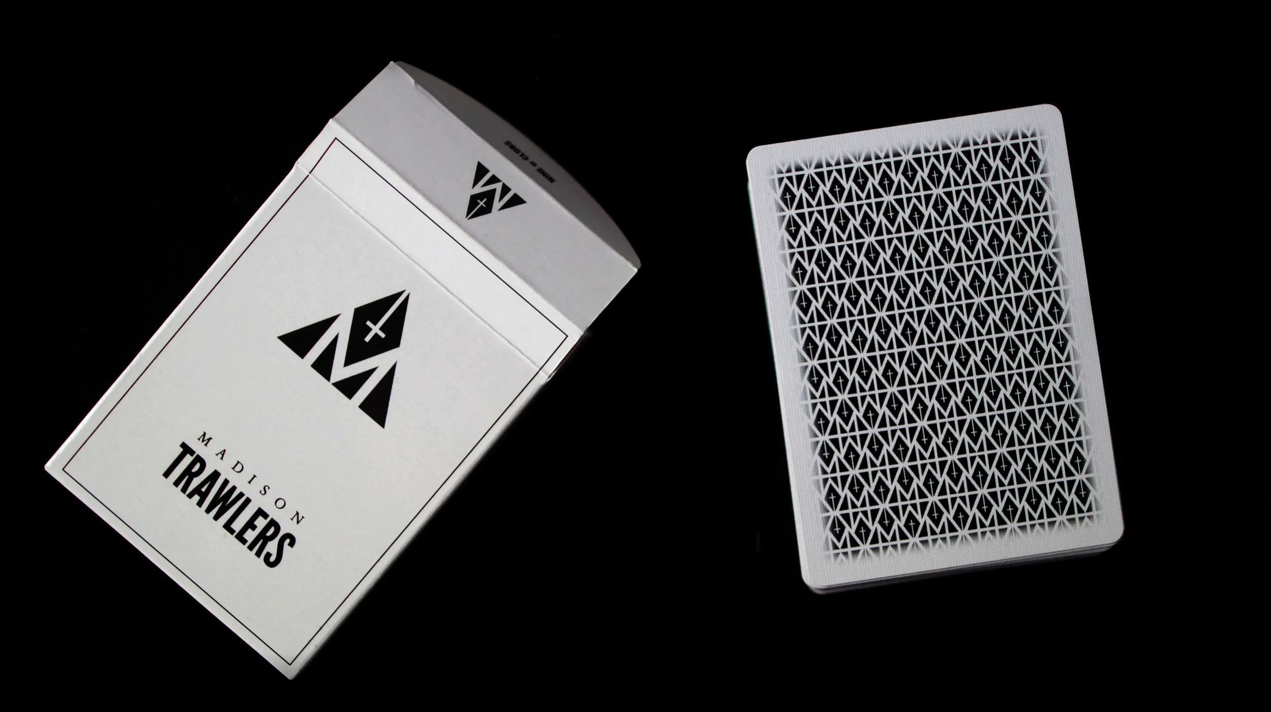 MADISON TRAWLERS - STINGERS Playing Cards - Image 3