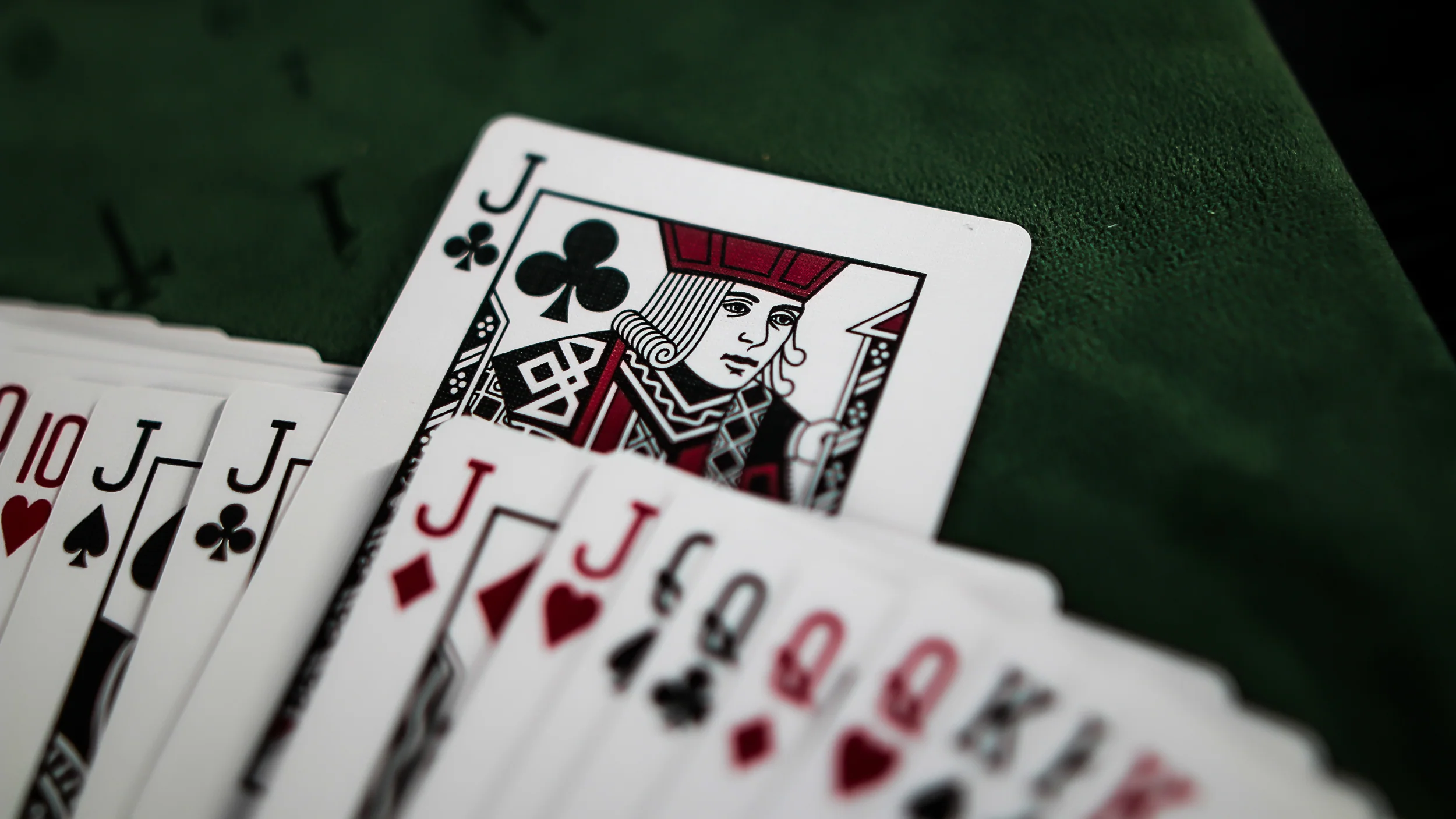 UNKNOWN MONSTERS Playing Cards - Image 9