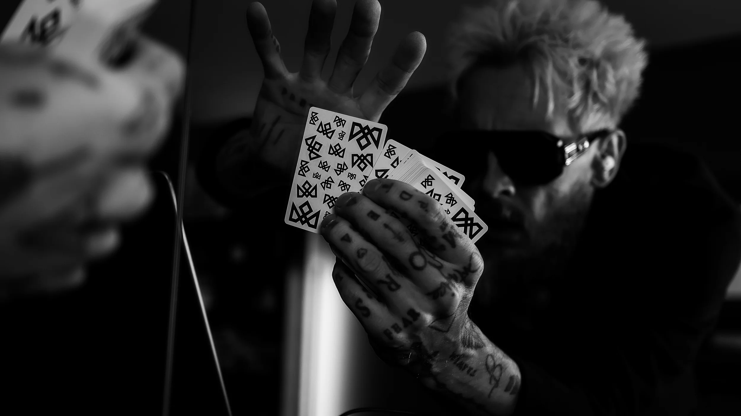 MADNESS Playing Cards - Image 20