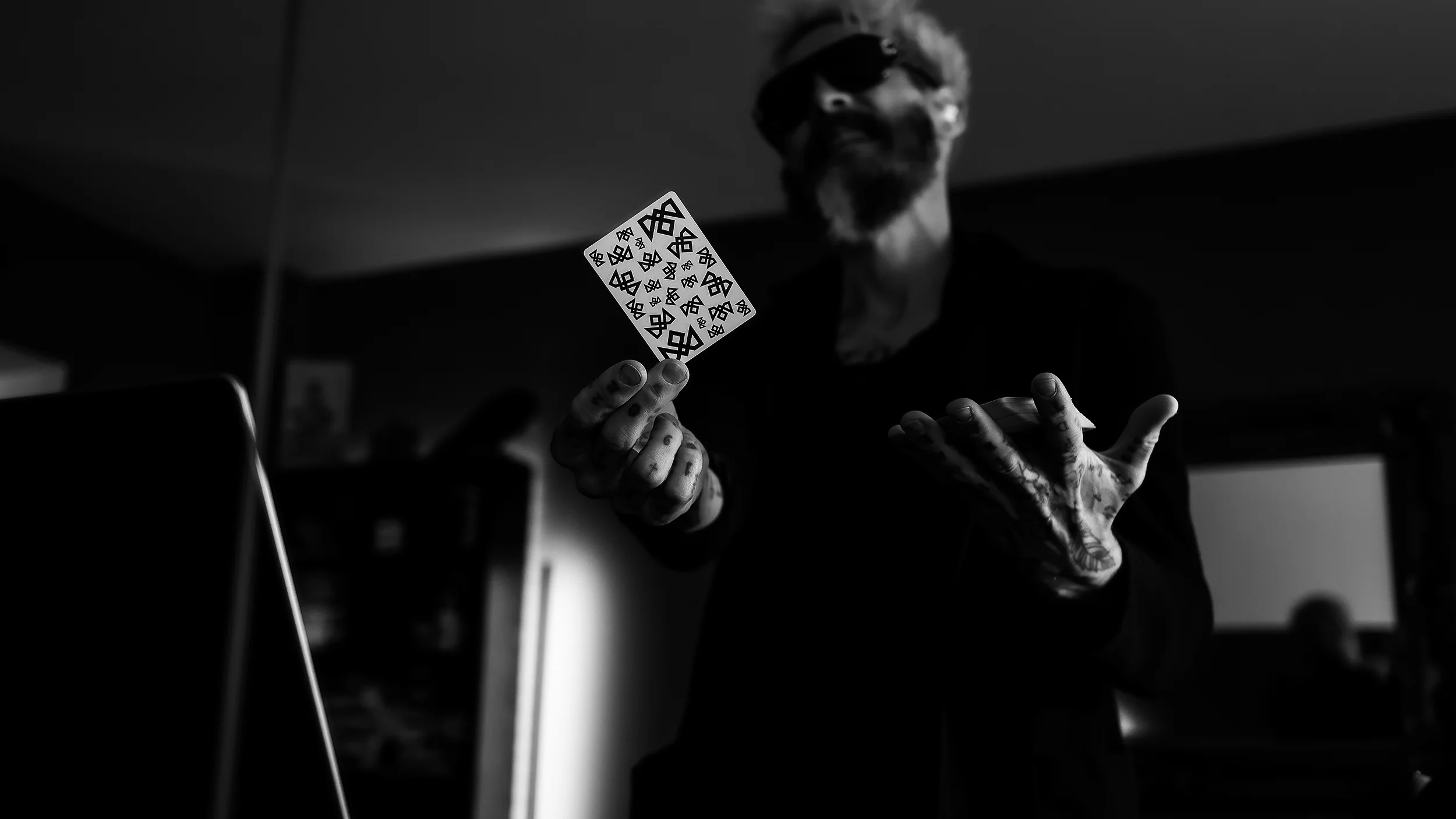 MADNESS Playing Cards - Image 21