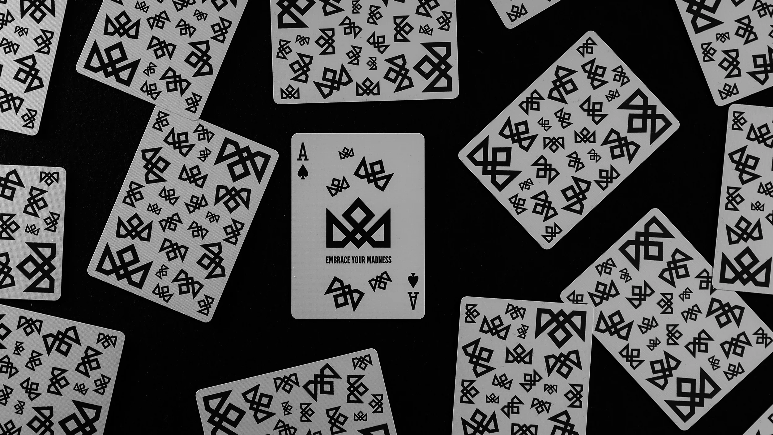 MADNESS Playing Cards - Image 28