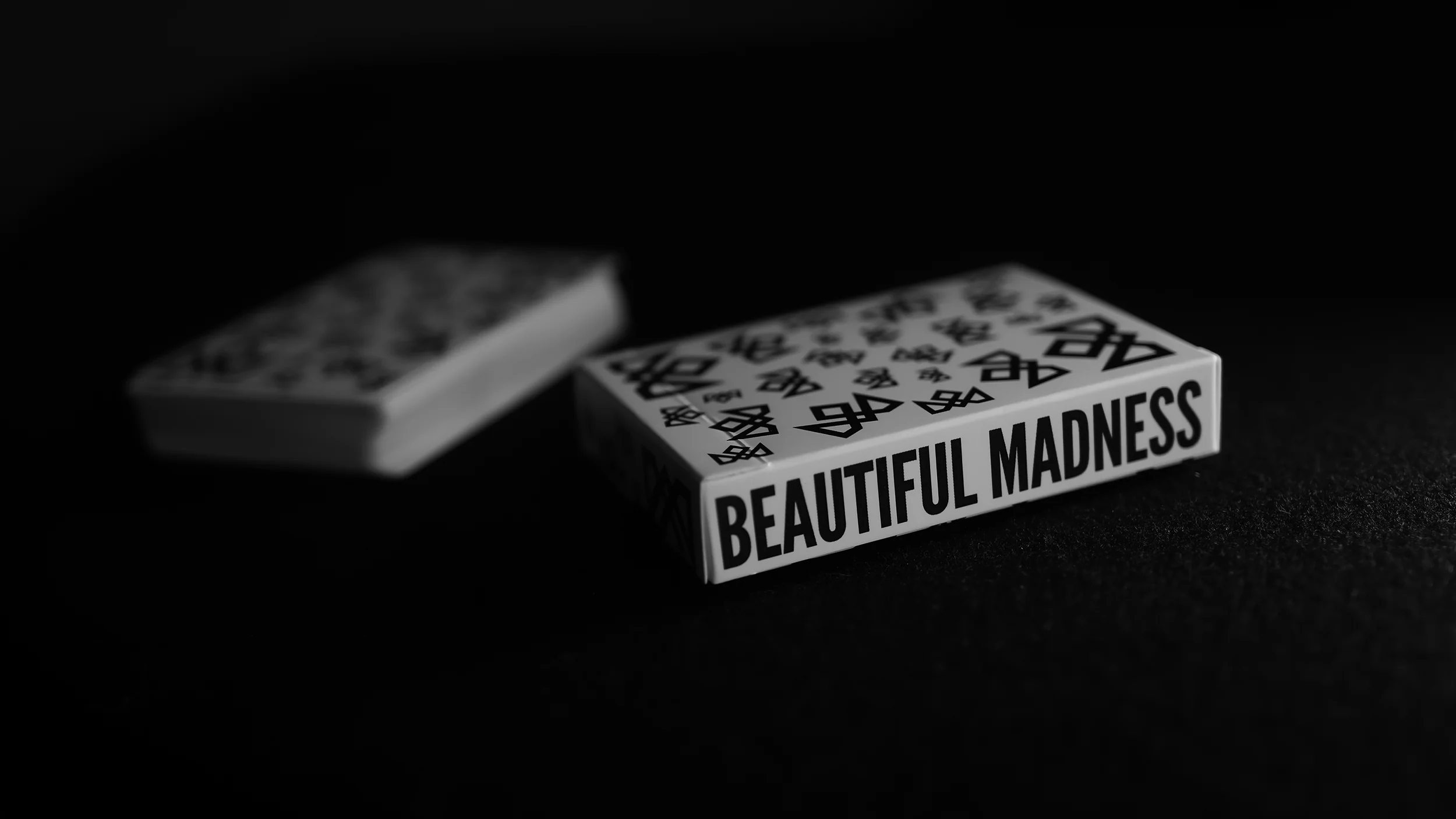 MADNESS Playing Cards - Image 8
