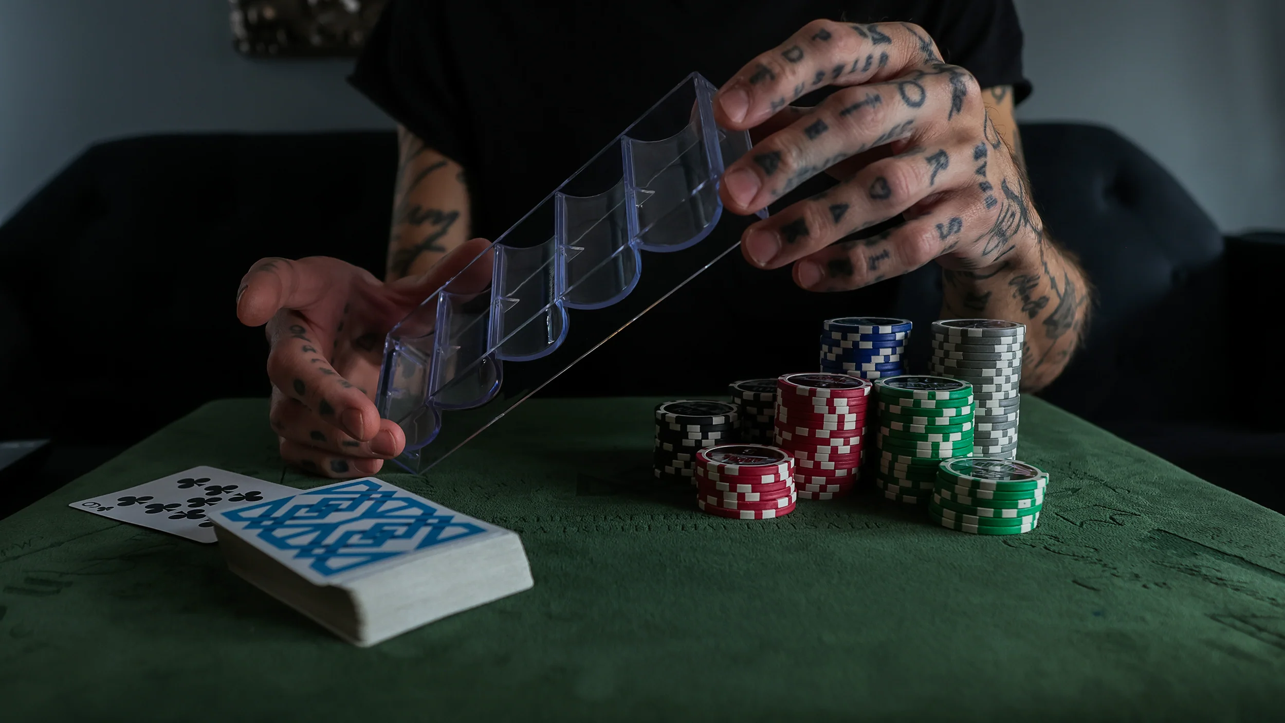 COPAG POKER CHIP TRAY SET AND SHARPS - Image 14