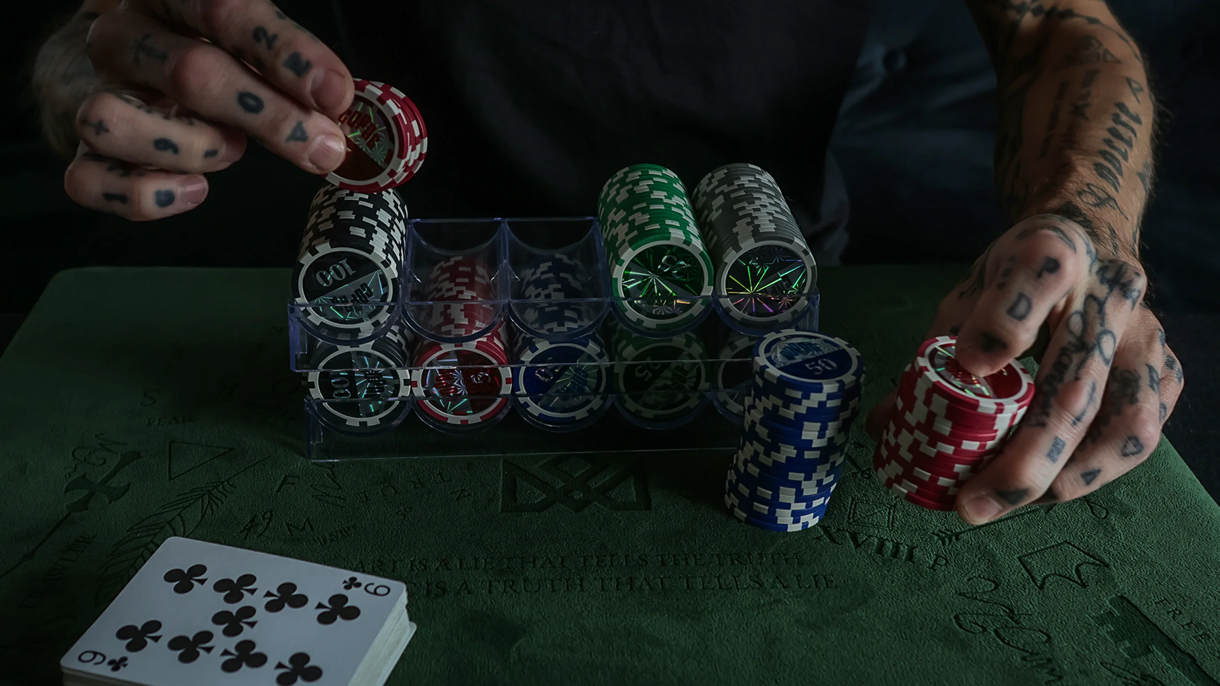 COPAG POKER CHIP TRAY SET AND SHARPS - Image 17