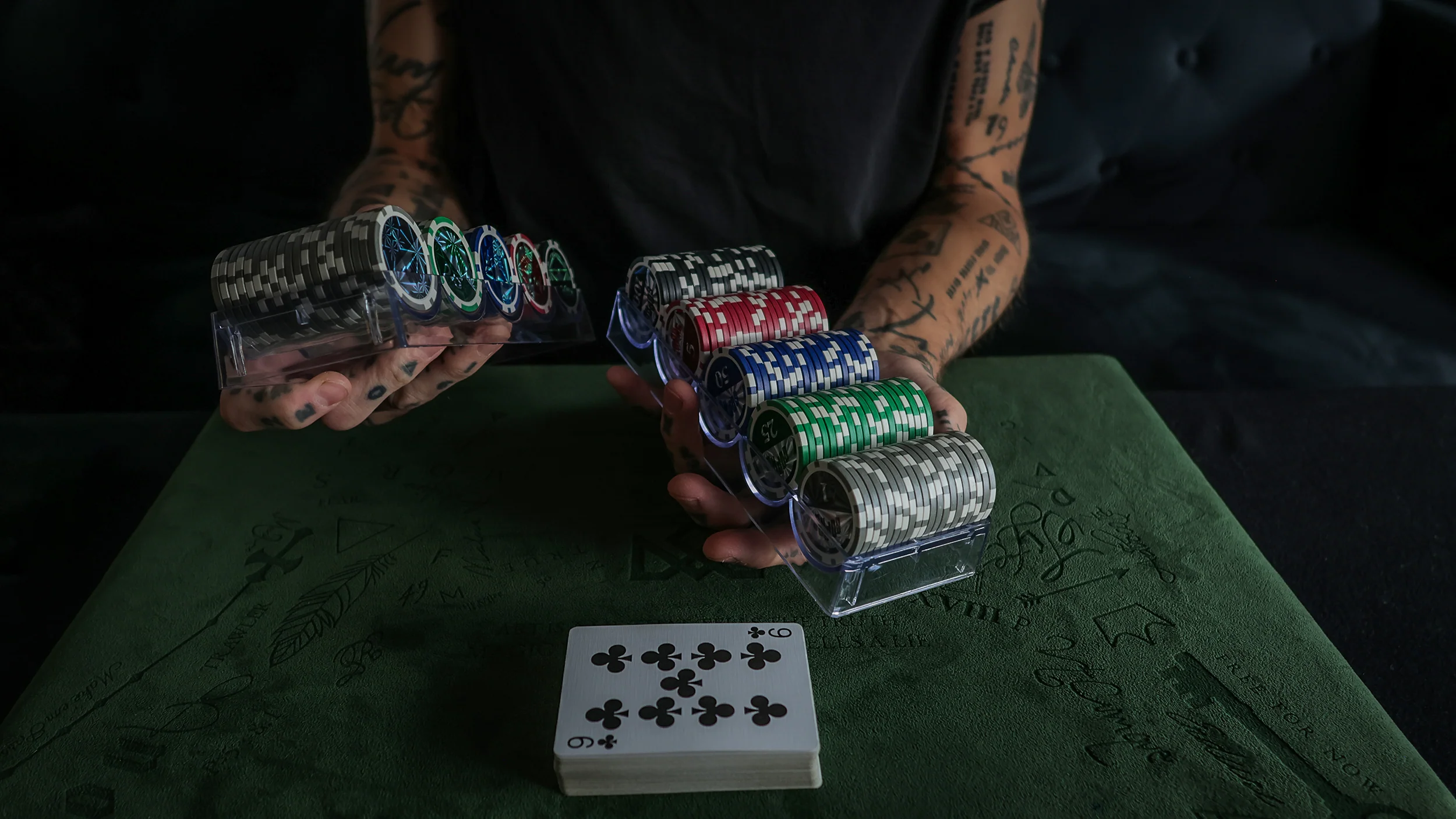 COPAG POKER CHIP TRAY SET AND SHARPS - Image 19