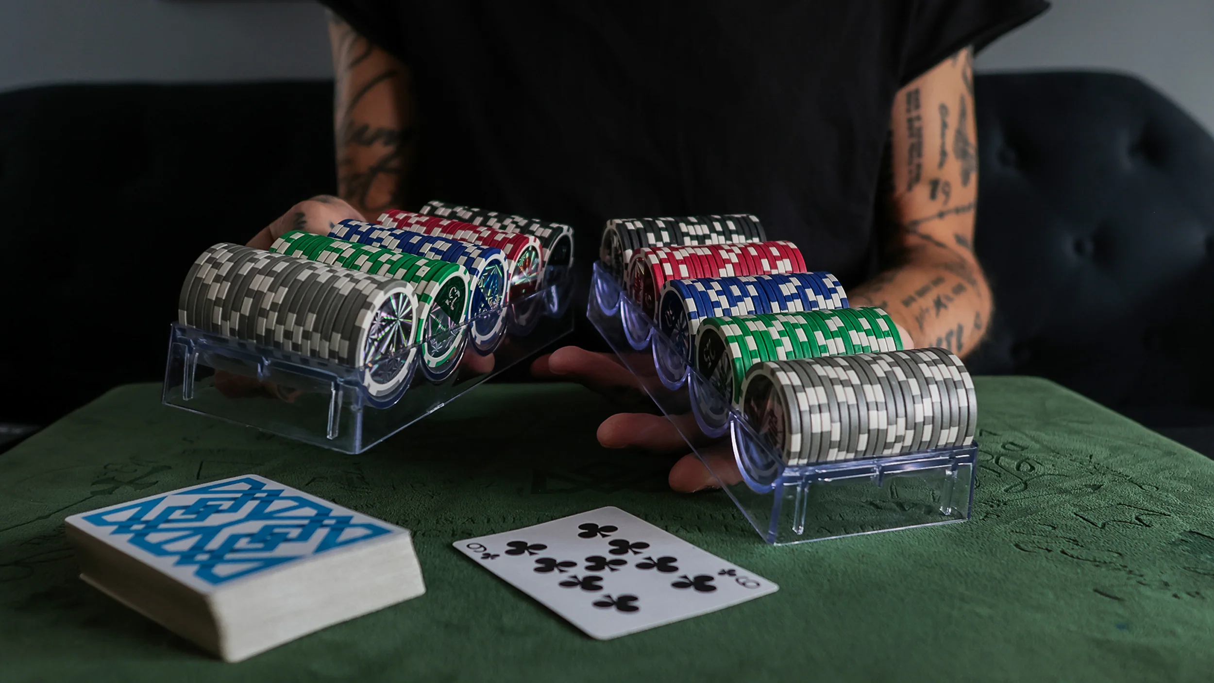 COPAG POKER CHIP TRAY SET AND SHARPS - Image 7