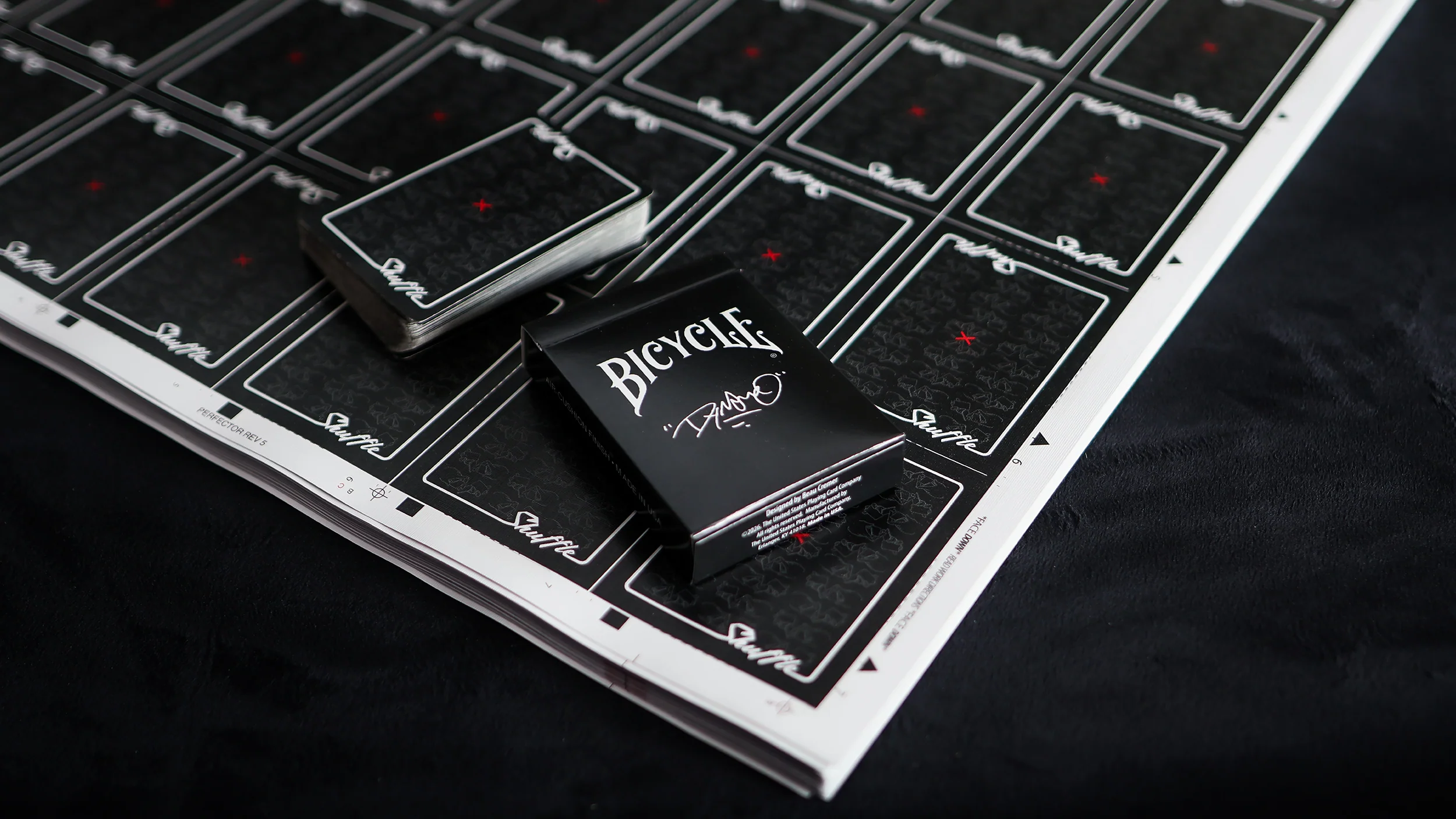 SHUFFLE Playing Cards by Steven Frayne - Image 7