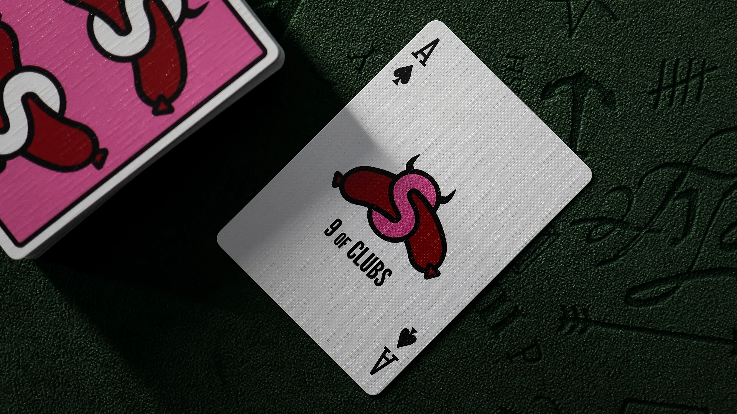 SUZAN SAUSAGE Playing Cards - Image 15