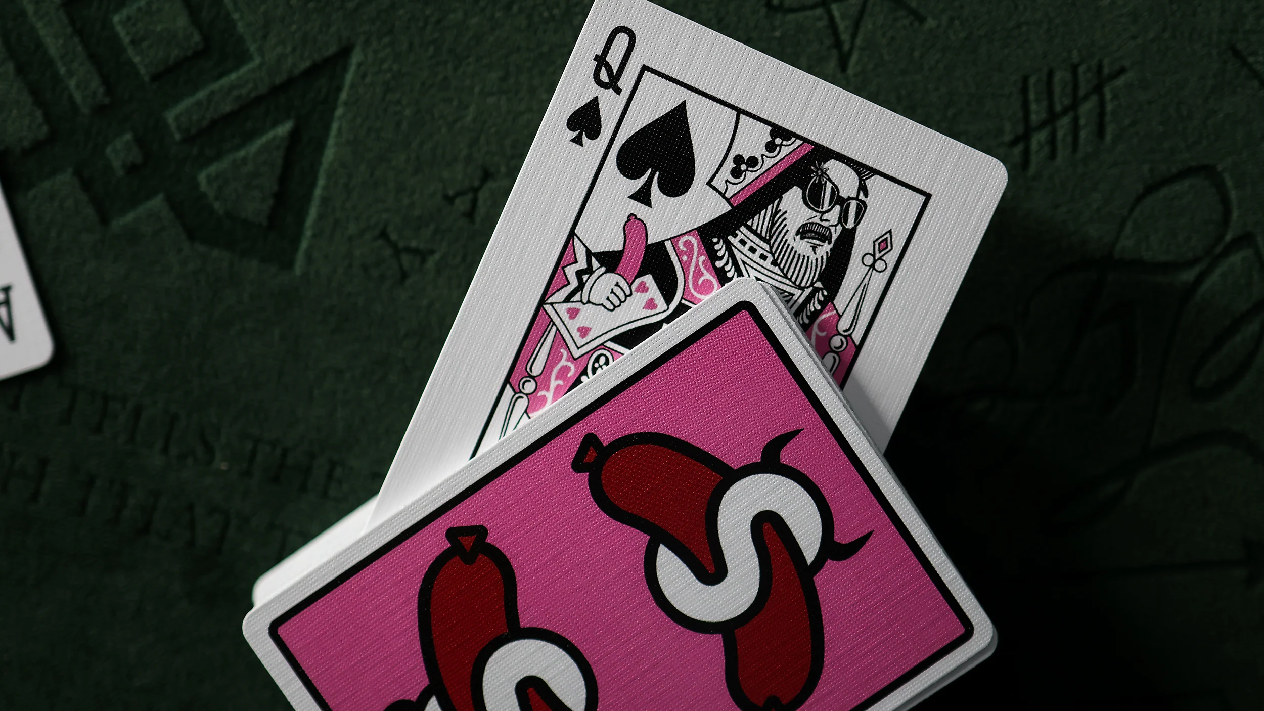 SUZAN SAUSAGE Playing Cards - Image 18