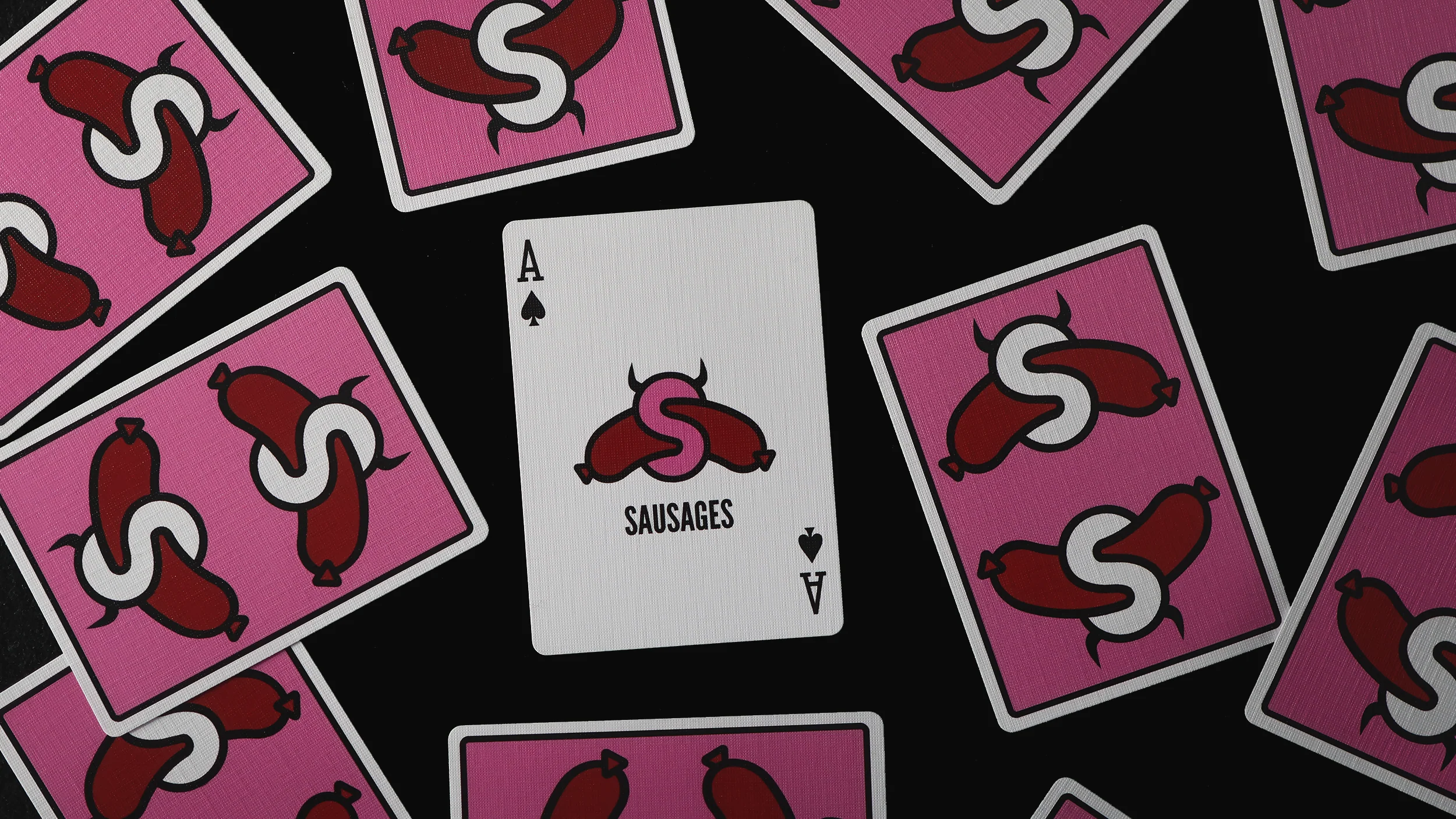SUZAN SAUSAGE Playing Cards - Image 33