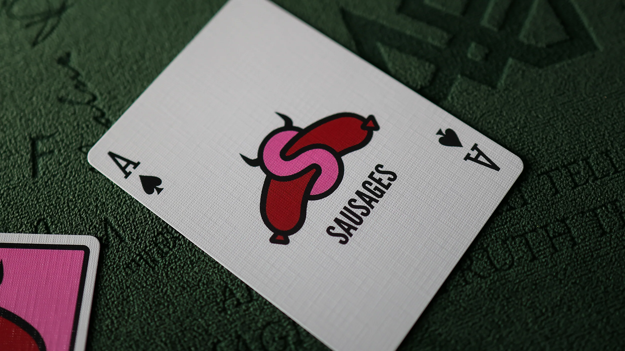 SUZAN SAUSAGE Playing Cards - Image 34