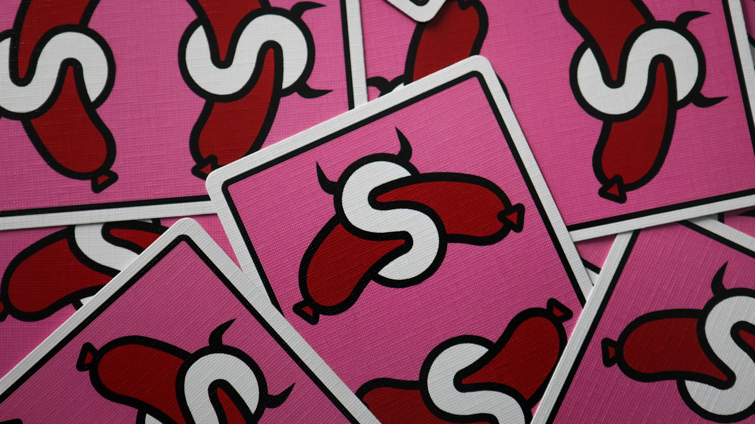 SUZAN SAUSAGE Playing Cards - Image 45
