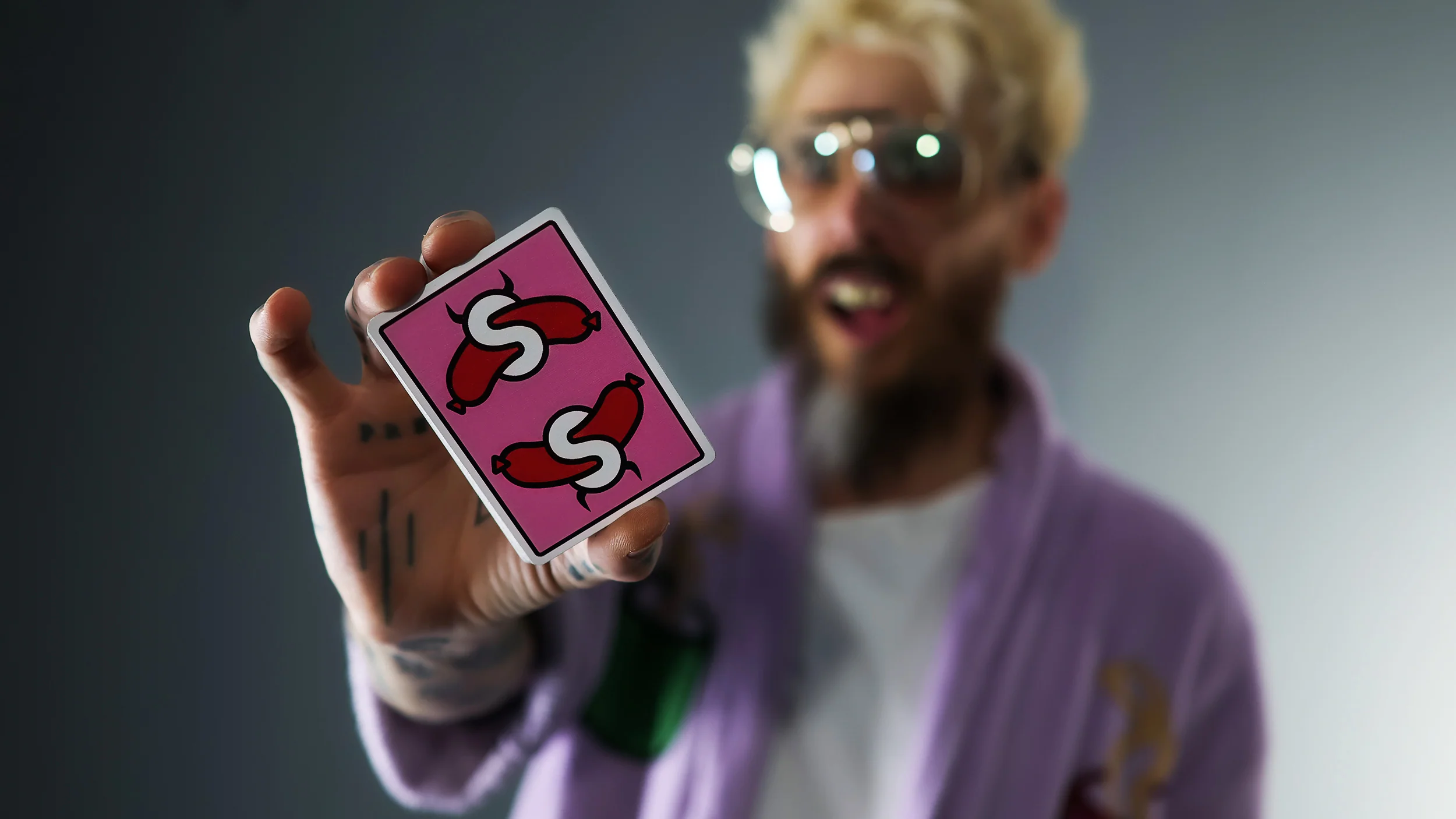 SUZAN SAUSAGE Playing Cards - Image 49