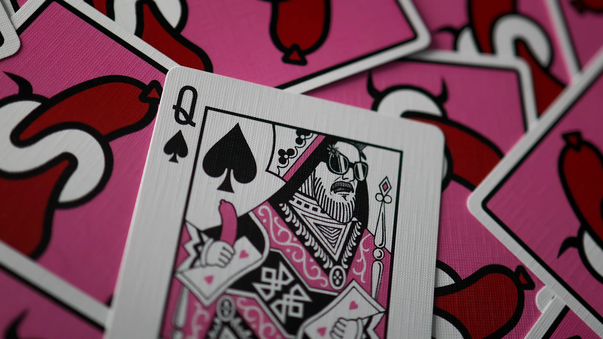 SUZAN SAUSAGE Playing Cards - Image 9