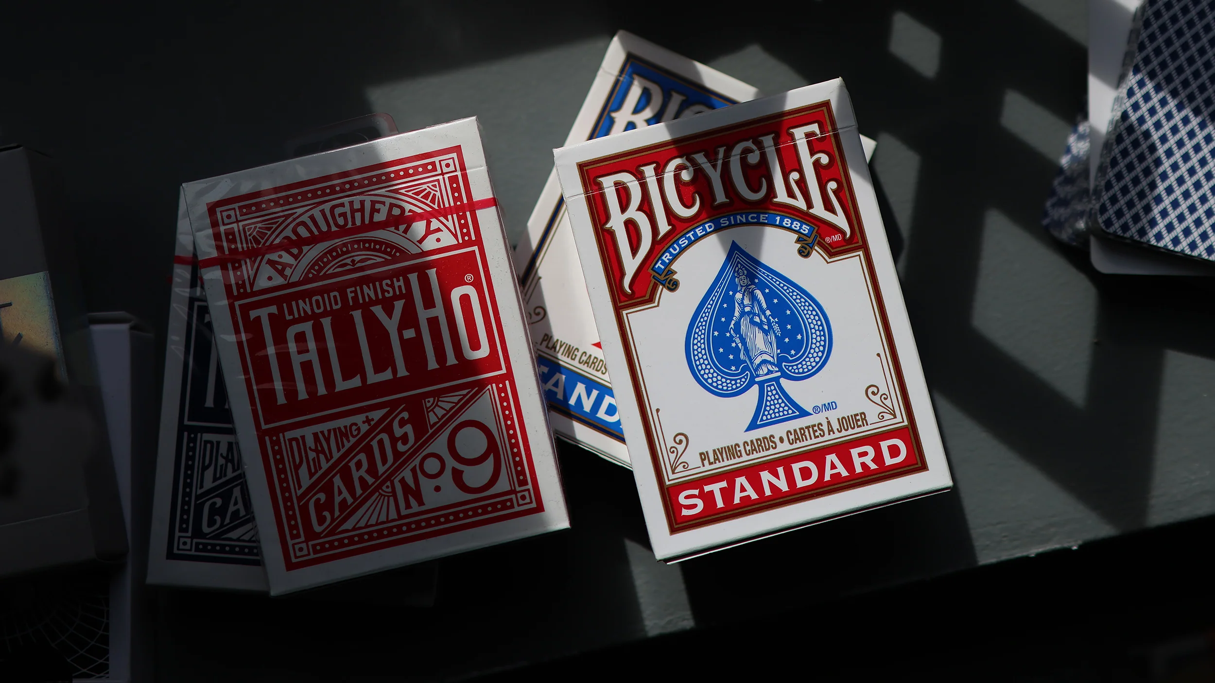 TALLY-HO Circle Back Playing Cards - RED / BLUE - Image 7