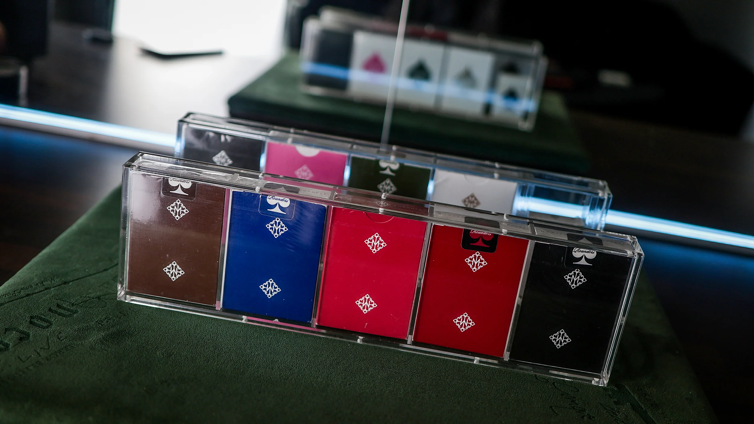 TEN-DECK MADISON ROUNDERS SET with CARAT CASES Signed by MADISON - Image 13