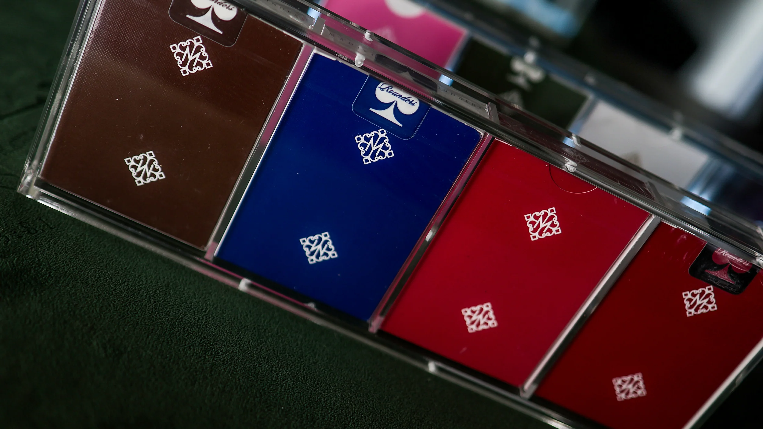 TEN-DECK MADISON ROUNDERS SET with CARAT CASES Signed by MADISON - Image 14