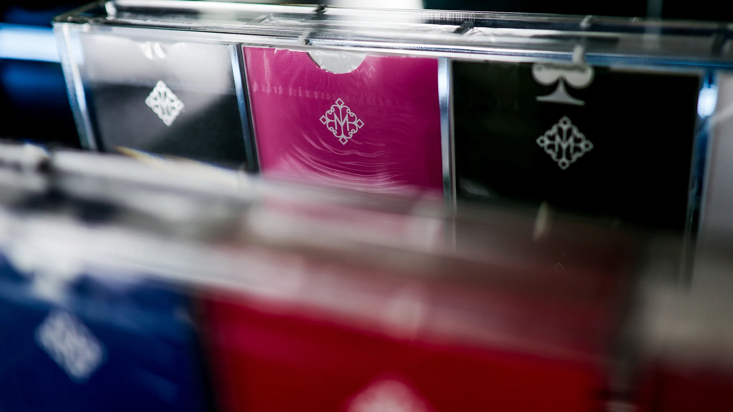 TEN-DECK MADISON ROUNDERS SET with CARAT CASES Signed by MADISON - Image 15