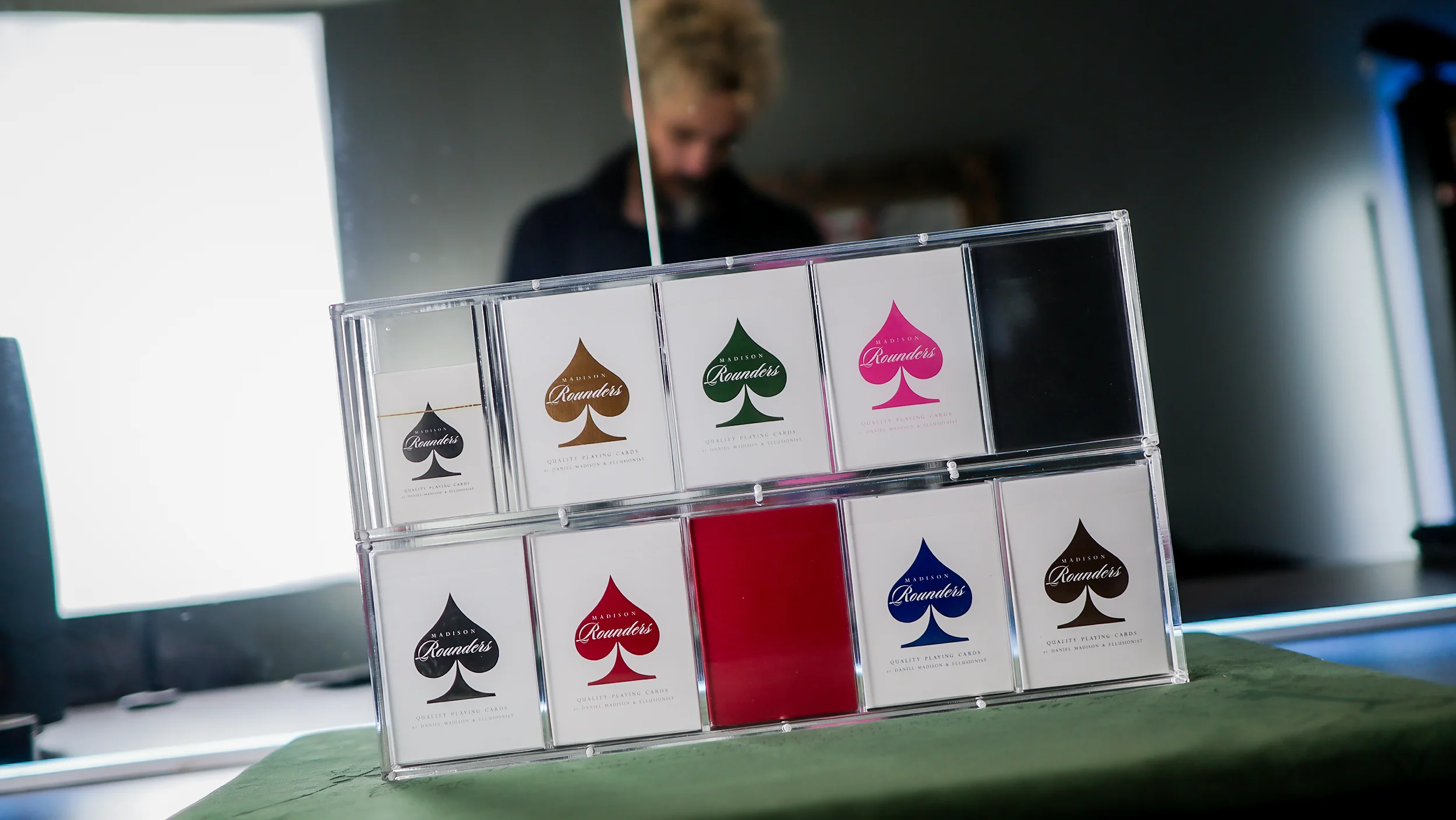 TEN-DECK MADISON ROUNDERS SET with CARAT CASES Signed by MADISON - Image 37