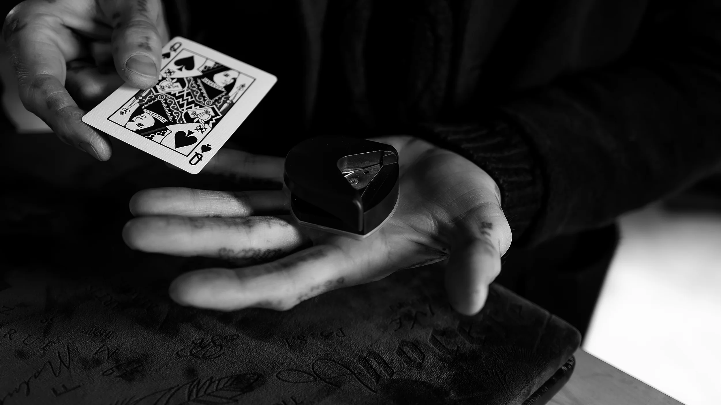 The BLACK MARIAH + FREE MADISON Deck - Image 12