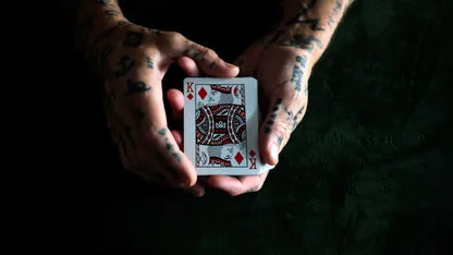 MADISON 52 Entry - ARTIFICE KING of DIAMONDS - Signed by Madison - Image 3