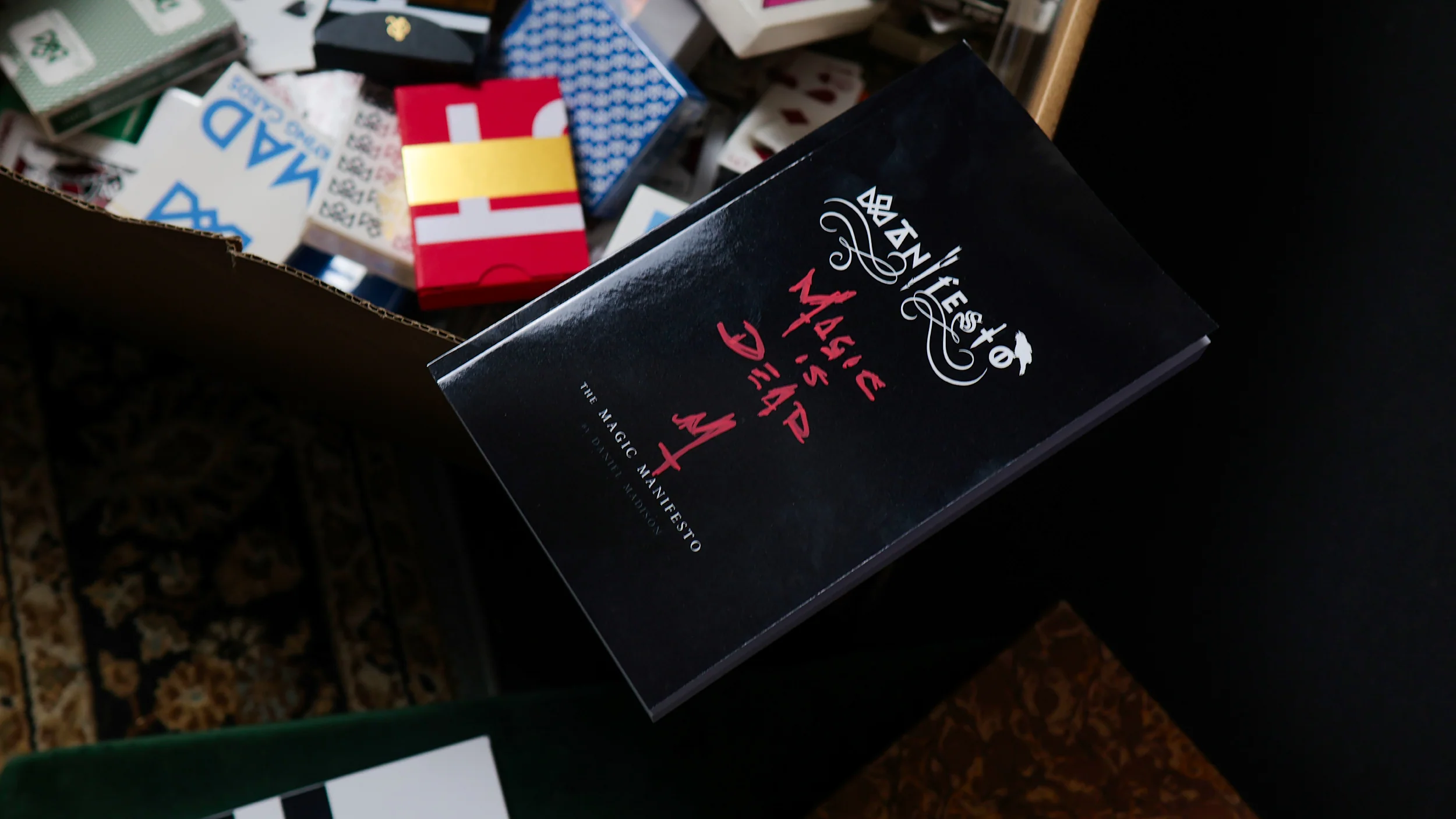 The MADISON ONE MAD BOX - Image 4