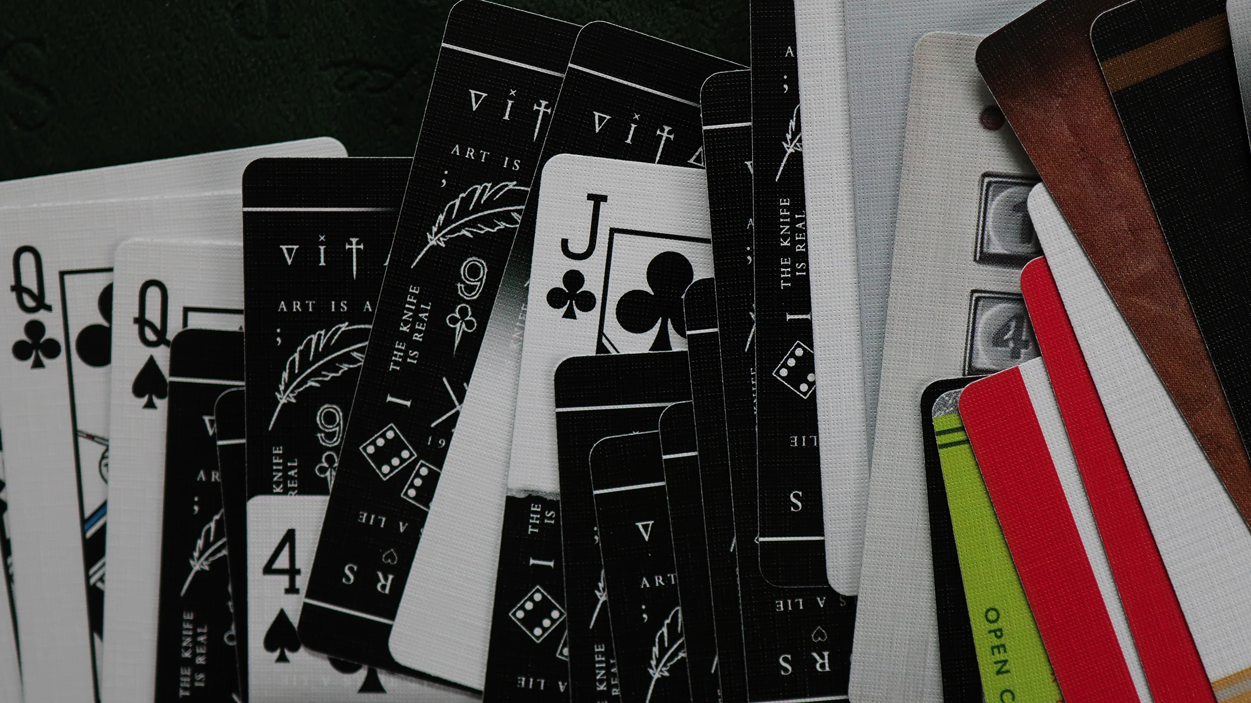 MADISON GAFF Playing Cards - Tribute Black - Image 12