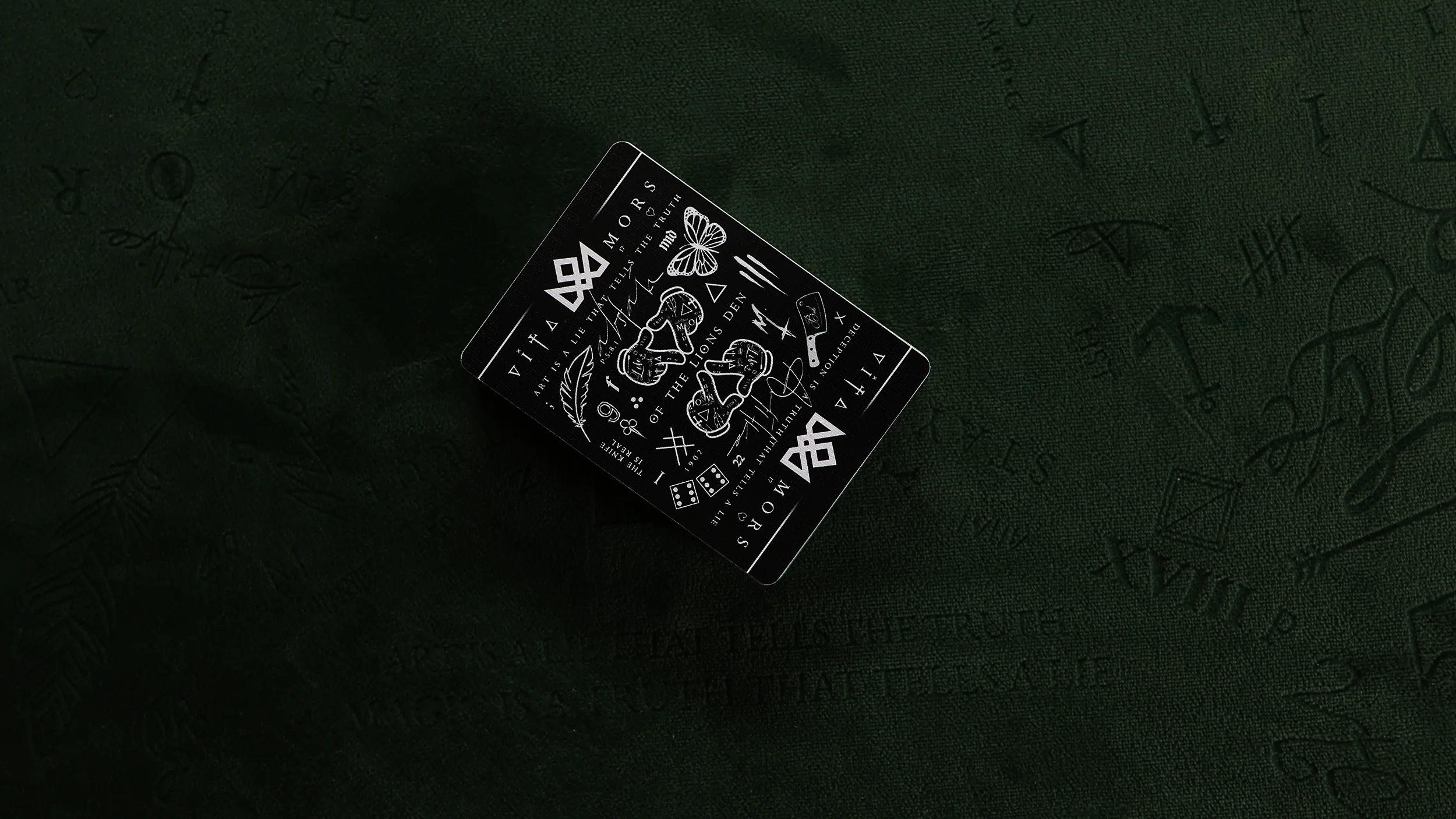 MADISON GAFF Playing Cards - Tribute Black - Image 5