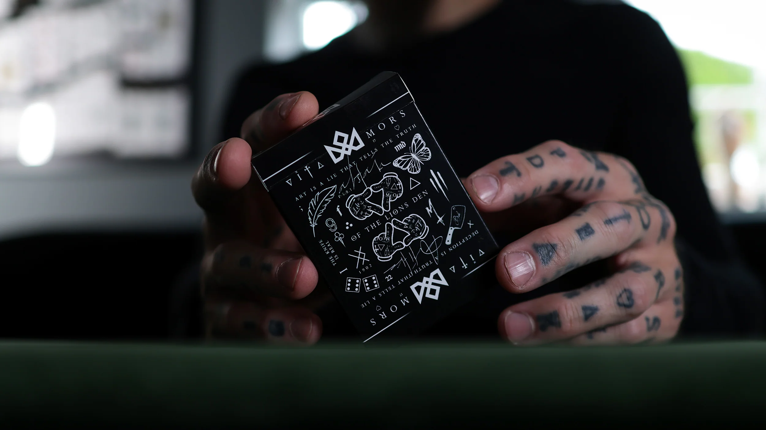 MADISON GAFF Playing Cards - Tribute Black - Image 60