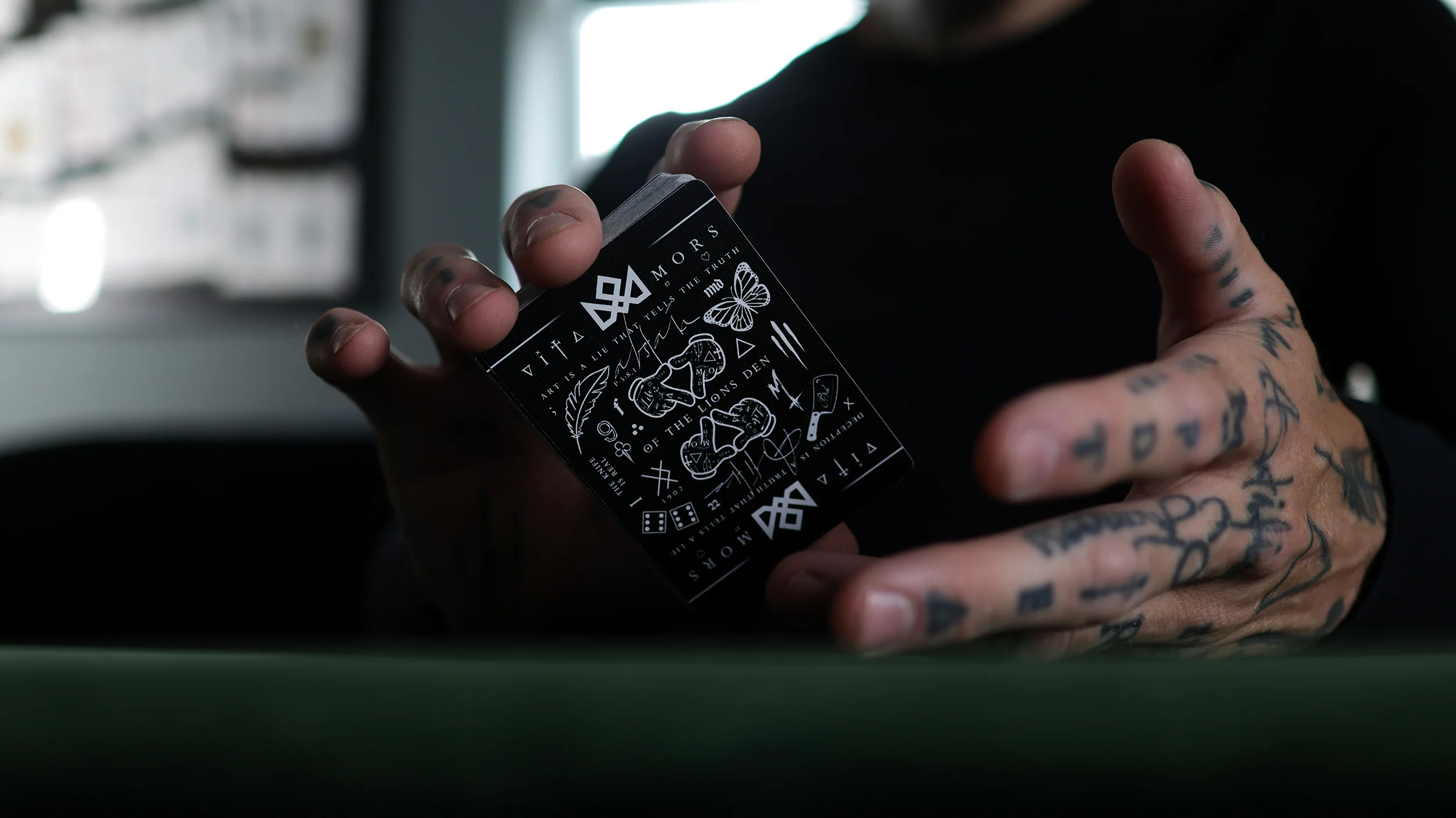 MADISON GAFF Playing Cards - Tribute Black - Image 61